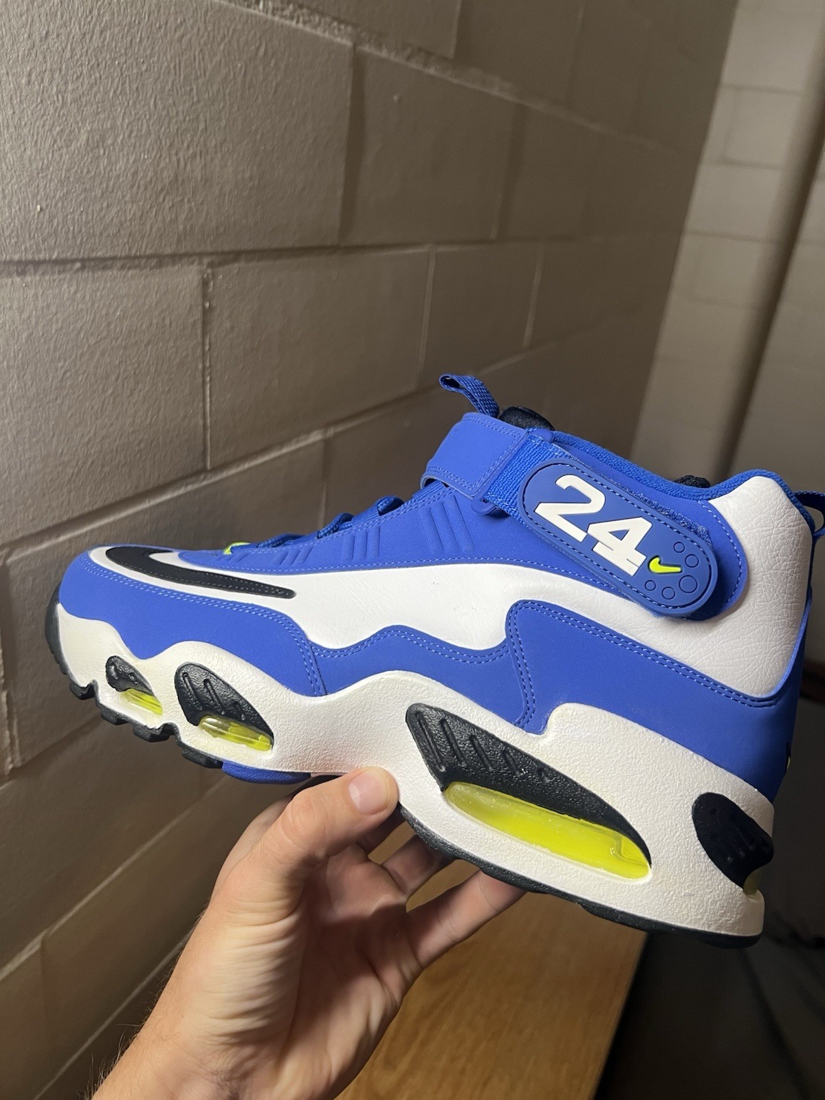 Nike Air Griffey Max 1 Varsity Royal Size 11 DS New Without Box DJ5161-400 2021