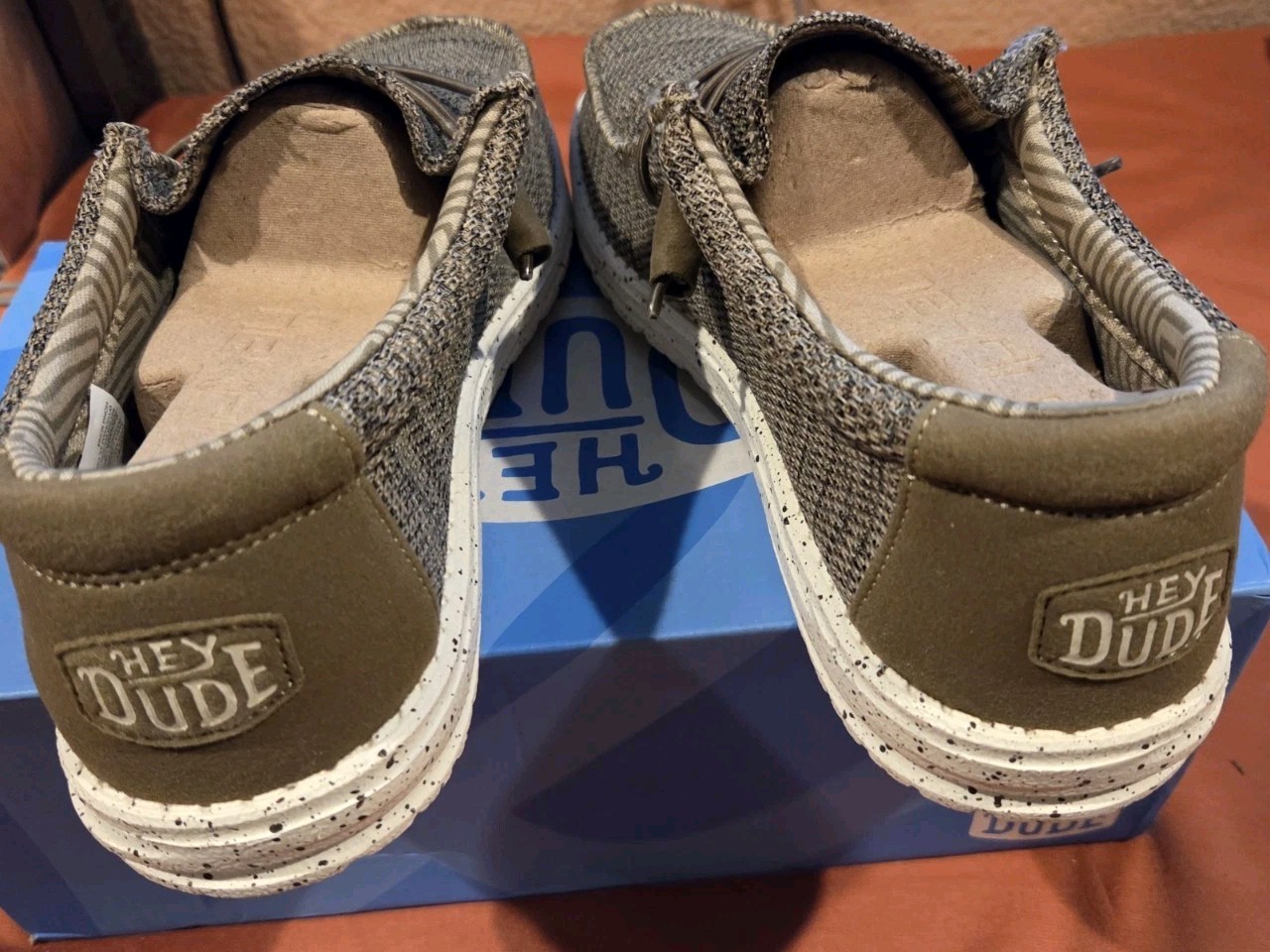 Hey Dude Mens Wally Sox Brown Slip On Comfort Casual Shoes M 11