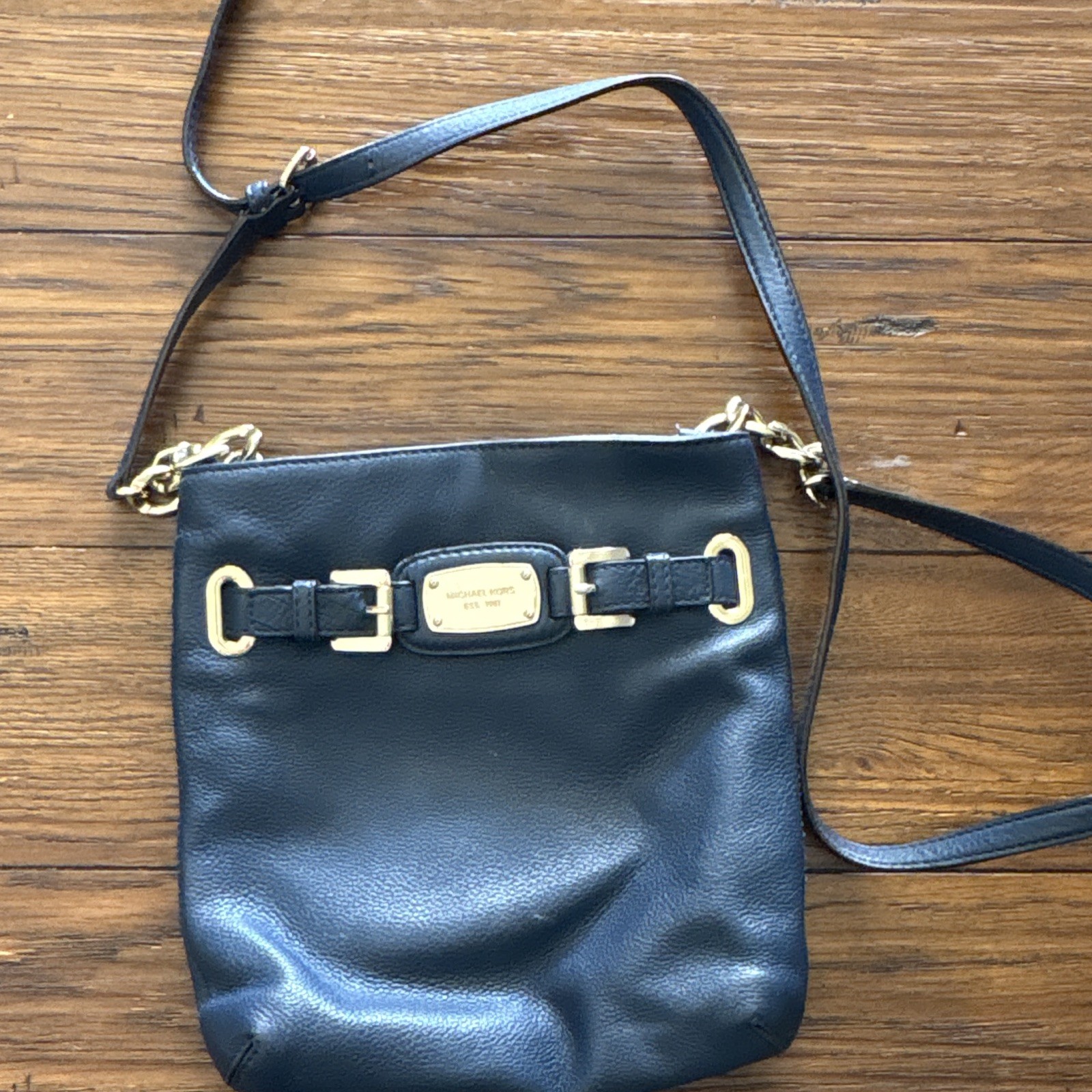 Michael Kors Black Hamilton Cross Body Magnetic Closure Gold, Detachable Strap
