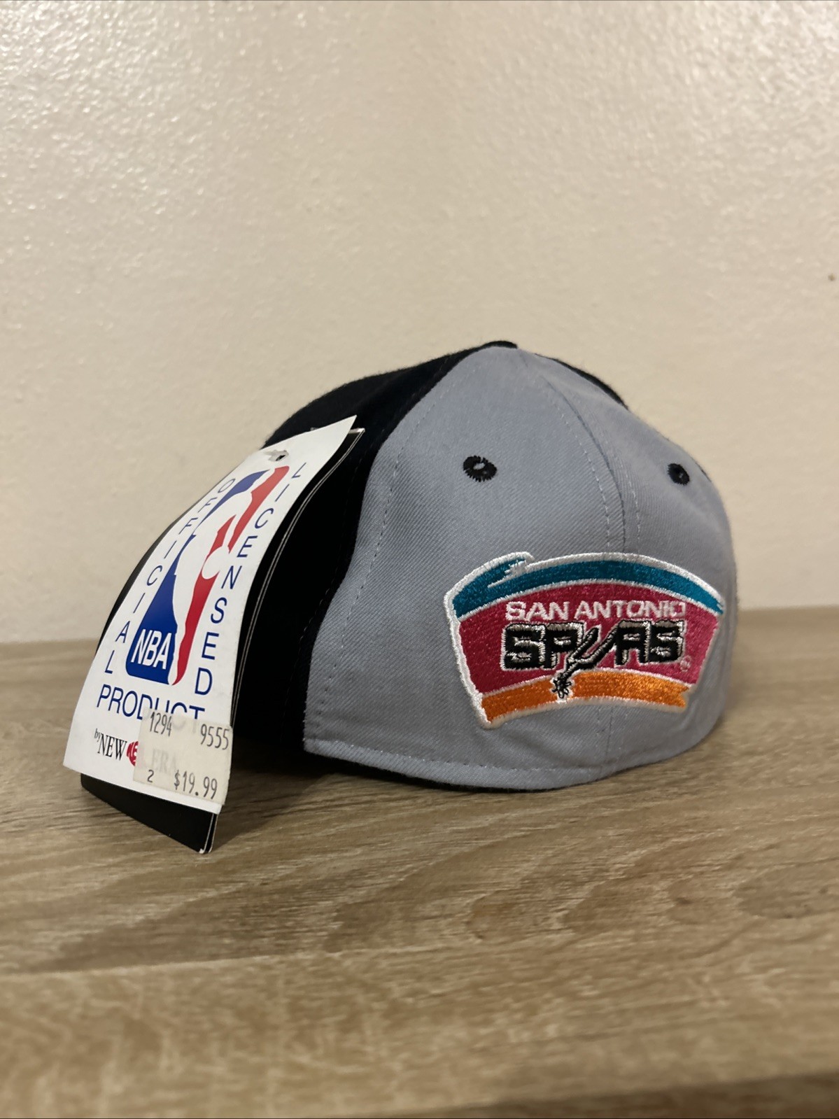 Rare Vintage 90’s San Antonio Spurs New Era Official NBA Hat Sz 6 3/4 NWT USA