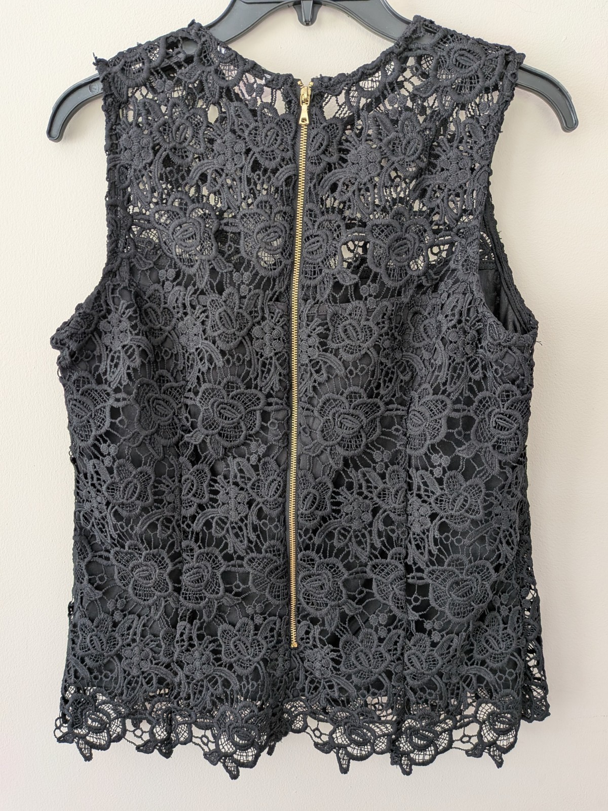Nanette Lepore Black Floral Lace Sleeveless Round Neck Top Full Zip Back