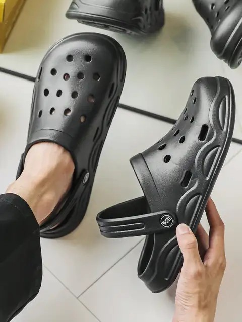 New- Unisex Black/White Cozy Classic Clog Ultra-Light Slip-On Shoes Free Ship