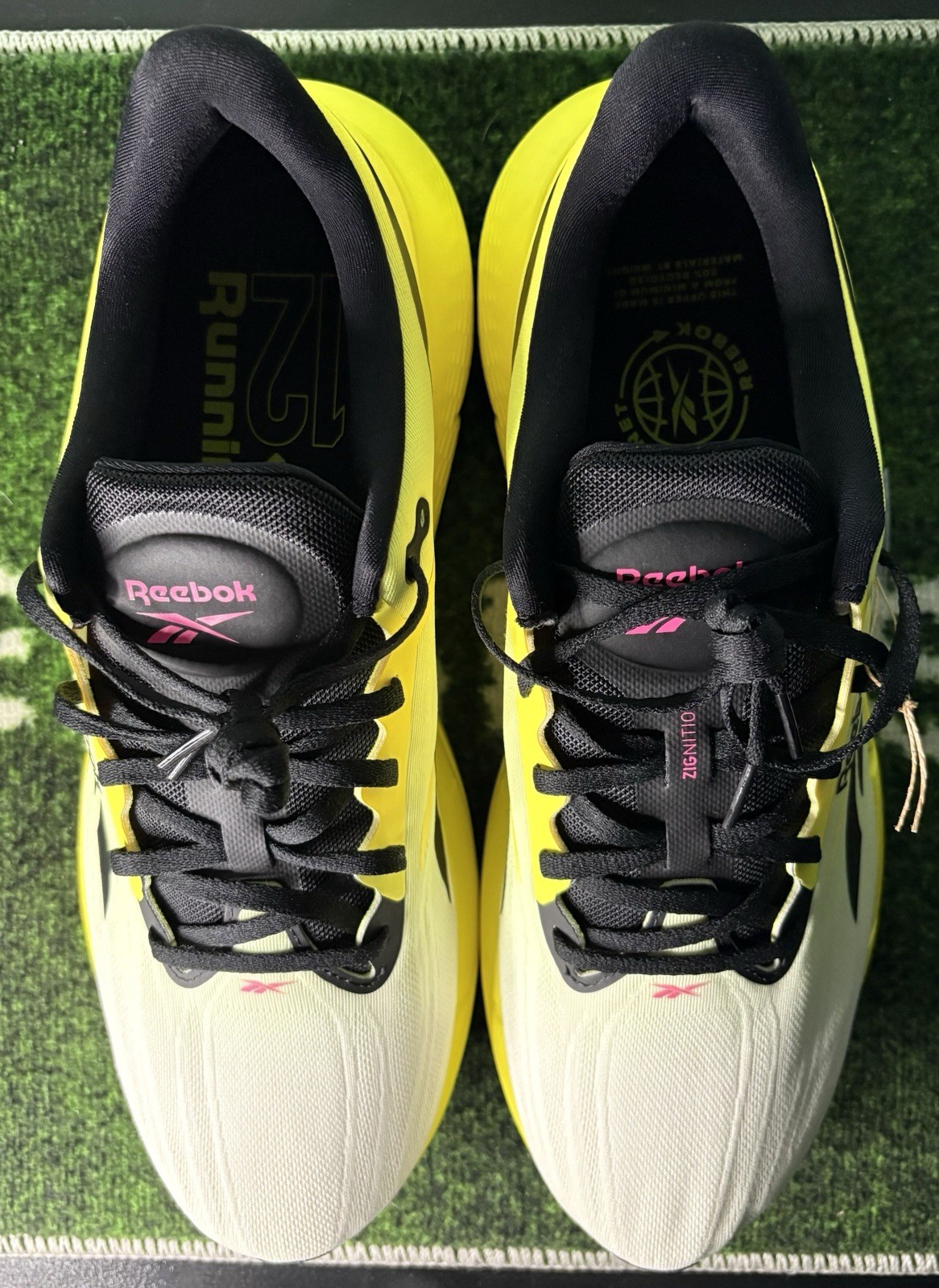 US Men’s 12 – Reebok Zignition Running Shoes “Electric Yellow Black” 100228713