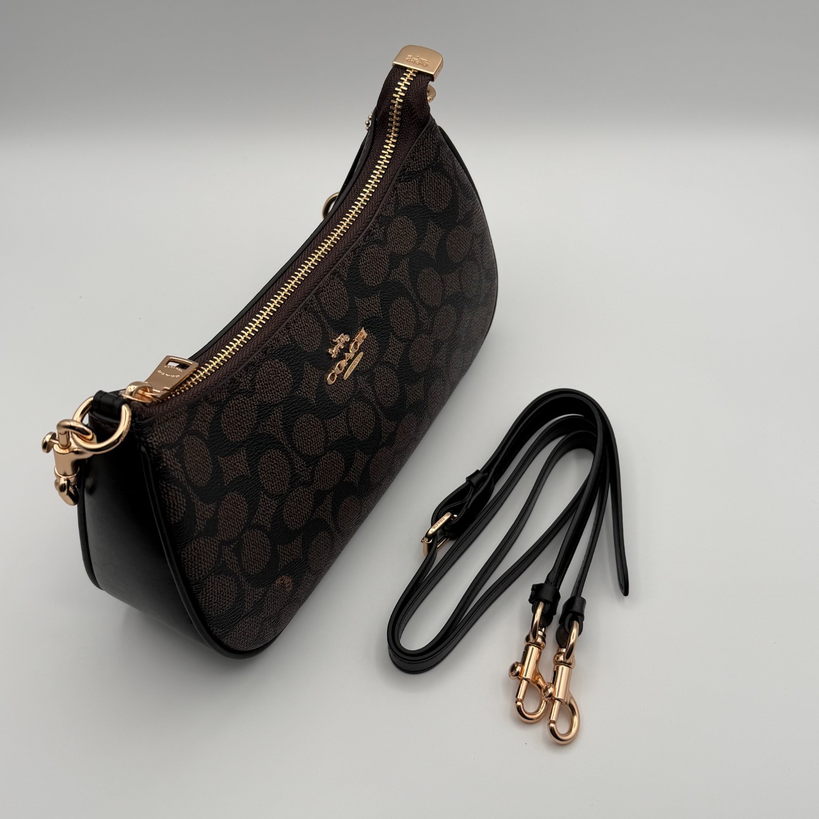 Coach Teri CV933 Brown Women’s Shoulder Bag Signature Canvas Purse