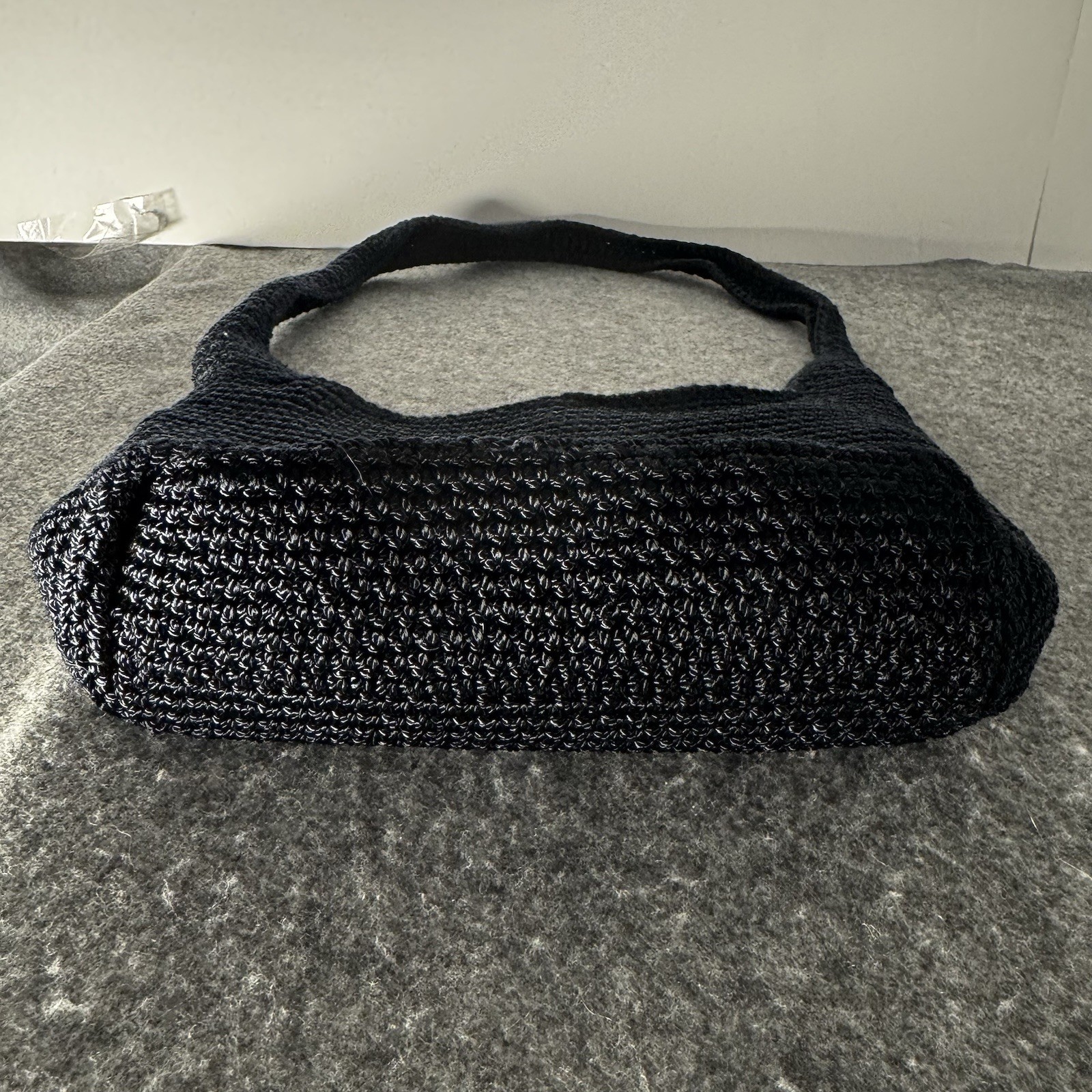 The SAK Bag Shoulder Bag Tight Knit Crochet Purse Woven Zip Close Hobo 14″ NICE!