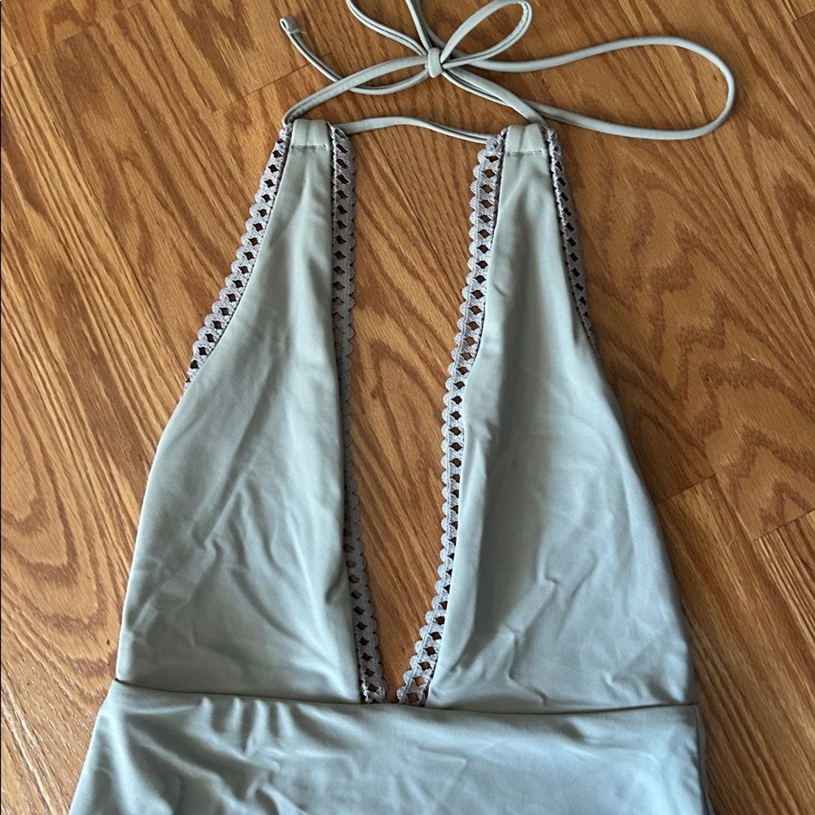 Aerie Deep Plunge V Neck One Piece Bathing Suit Women’s size S