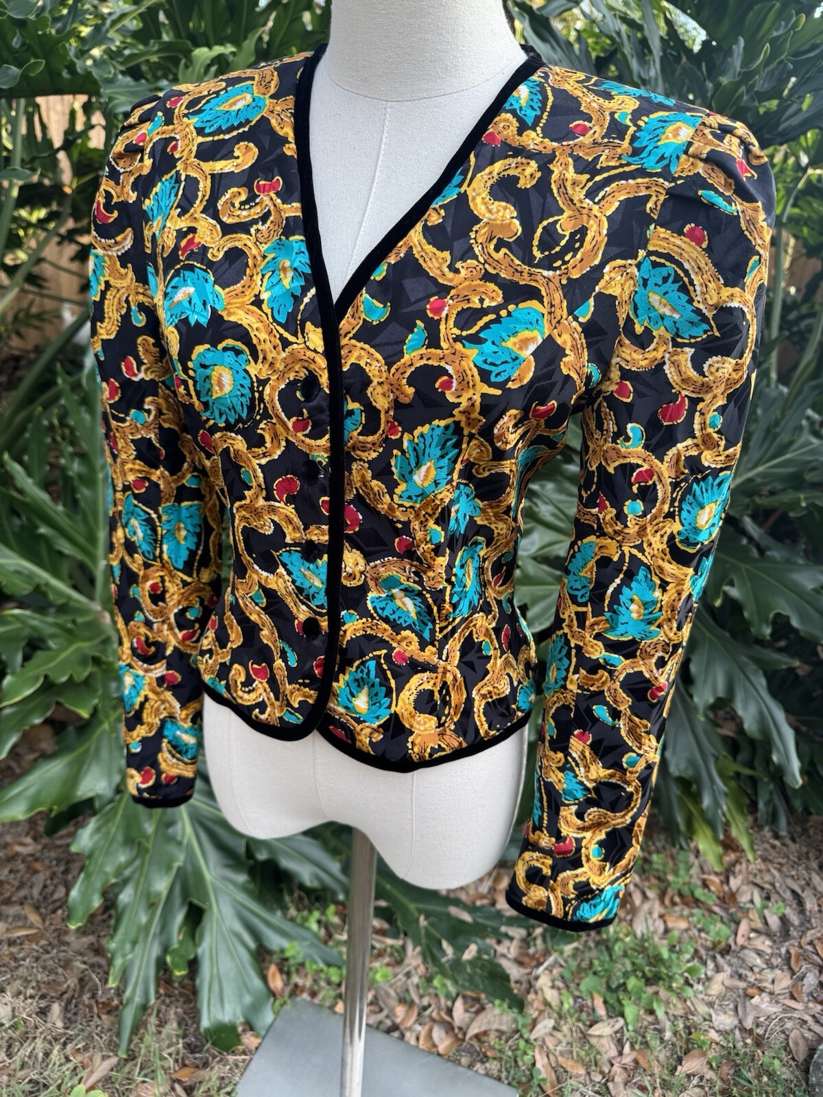 Maggy London 100% Silk Colorfull Retro Uniform Size 4 Cropped Puffed Shoulder