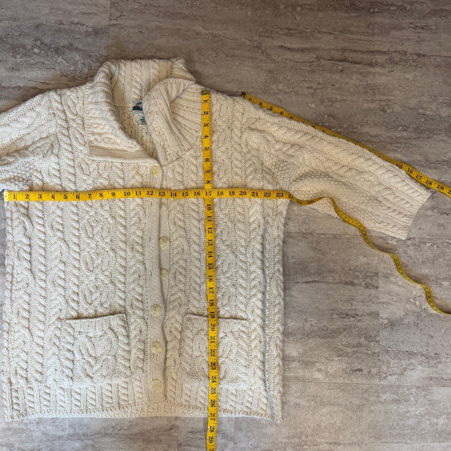 Aran Crafts Ireland Merino Wool Cable Knit Cardigan Cream women’s Large