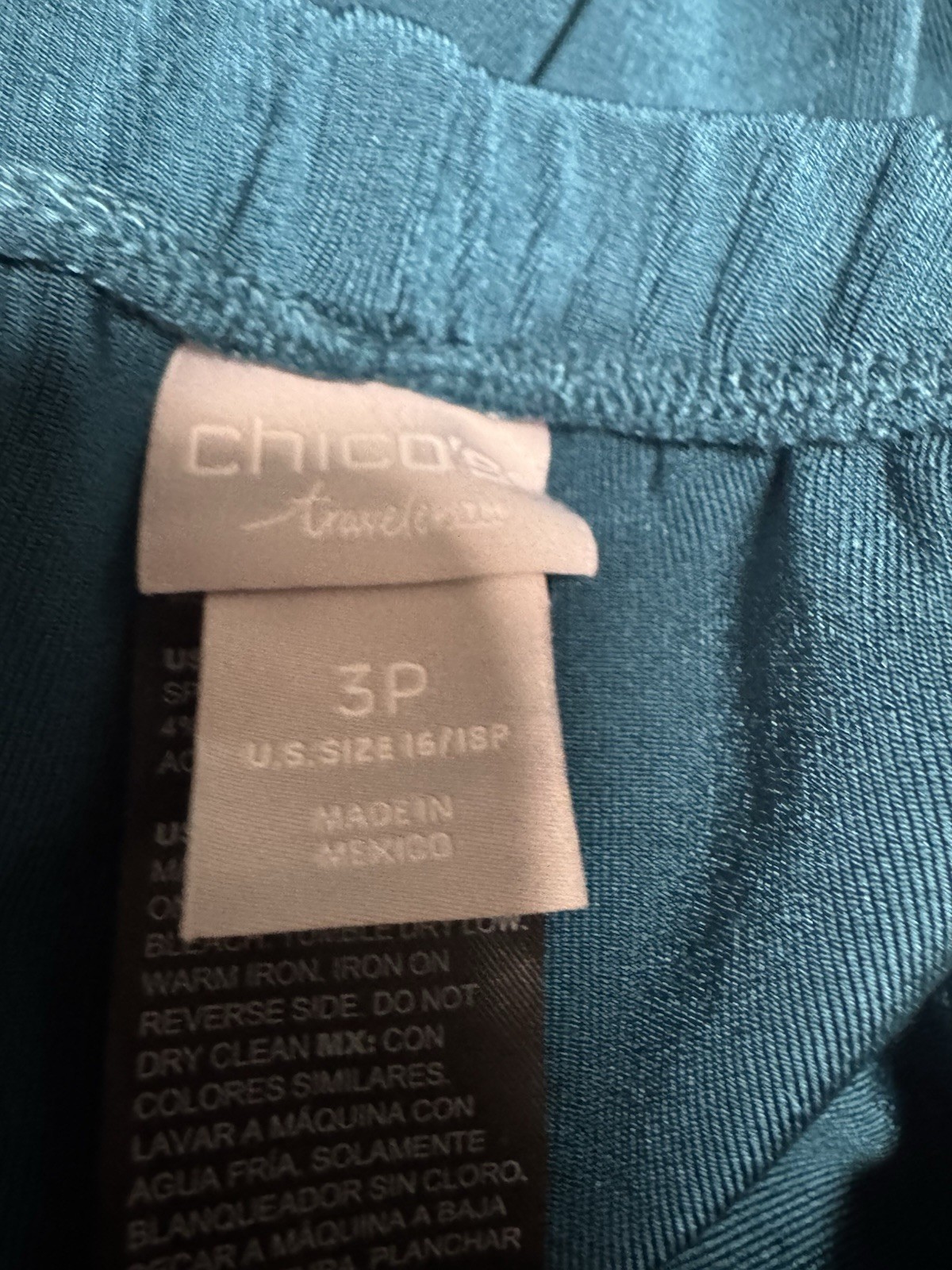 Chico’s Traveler’s Multi Color Abstract Pant Set Size 3p Slinky Knit Inseam 29”