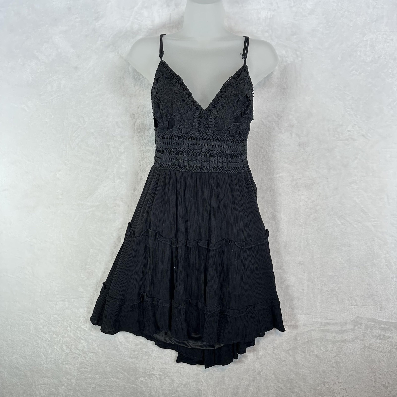 Streetwear Society Dress Womens Medium Black Crochet Ruffle Tie Back Boho Beachy