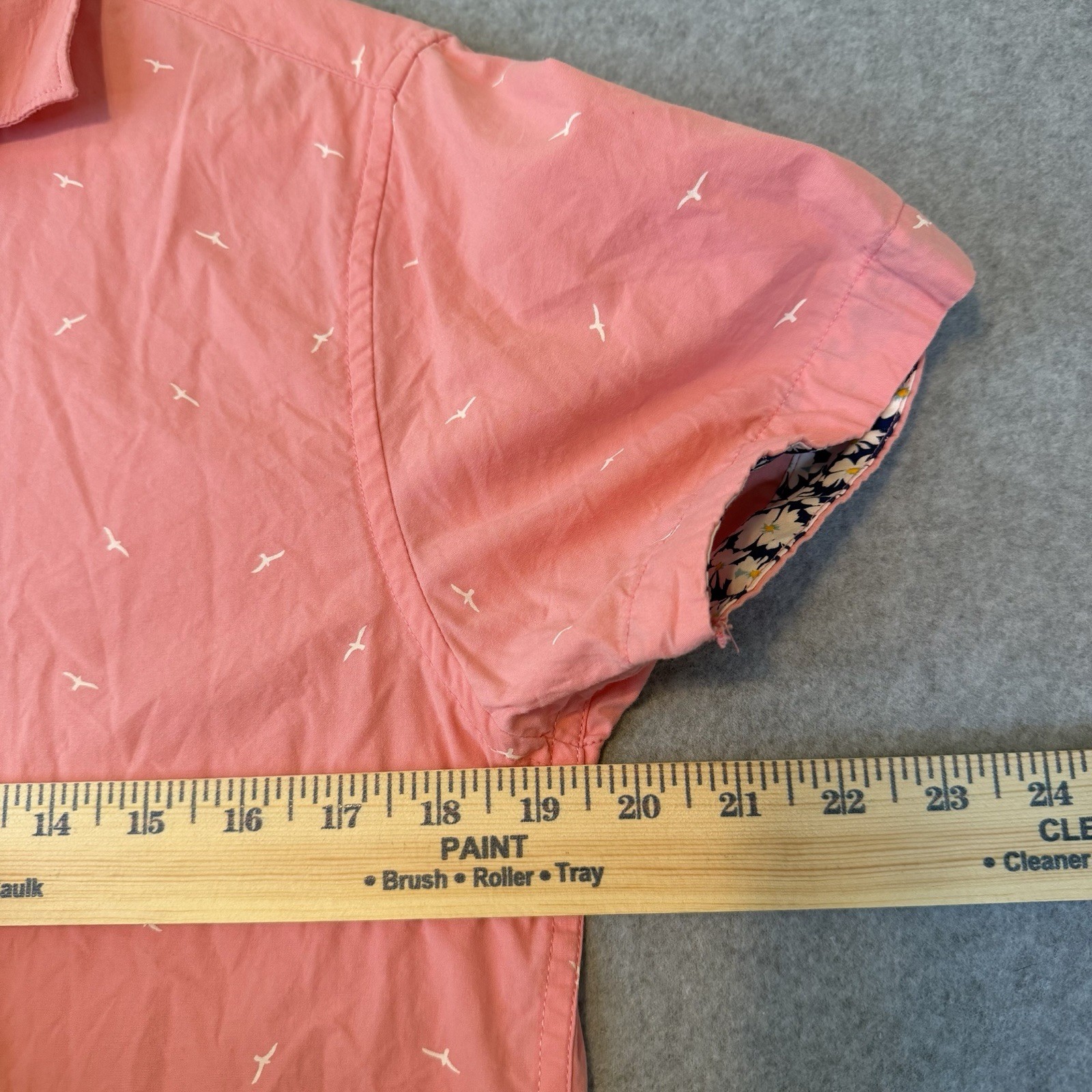 Denim & Flower Ricky Singh Short Sleeve Preppy Button Down Pink Bird Shirt Sz S