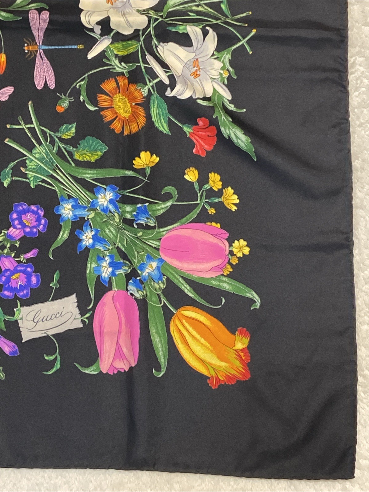GUCCI Flora Silk Scarf 33in Flower Botanical Pattern Classic Luxury Italy