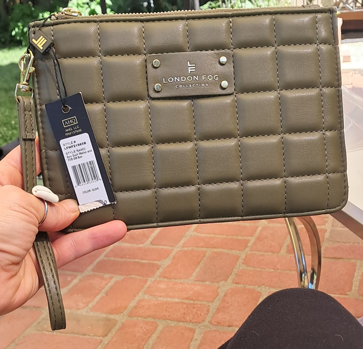 London Fog Green Quilted Zip-Around Wristlet Wallet, Organizer Card Pockets