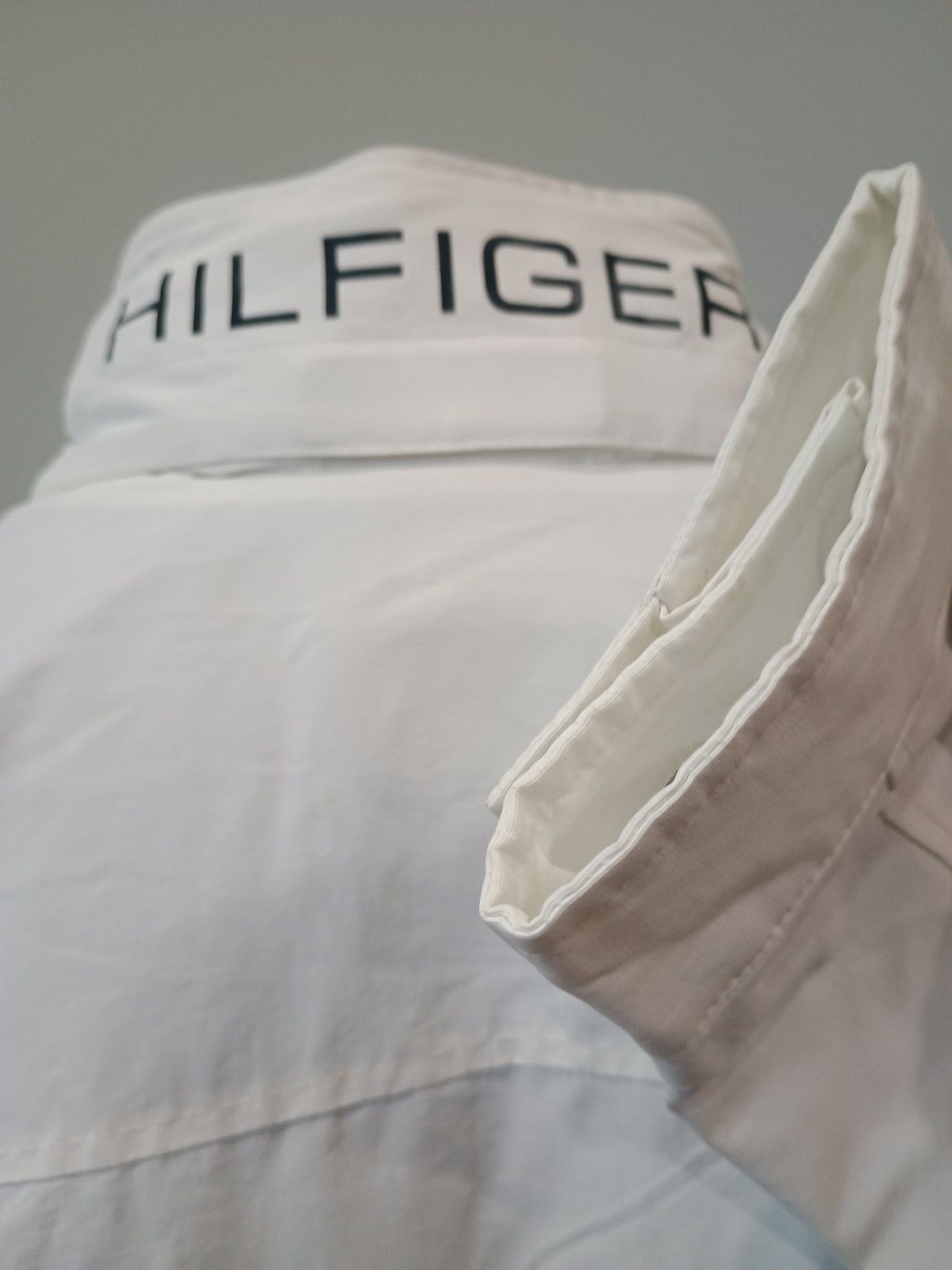Tommy Hilfiger SZ XXL Men’s Full-Zip White Windbreaker Jacket Regatta with Hood
