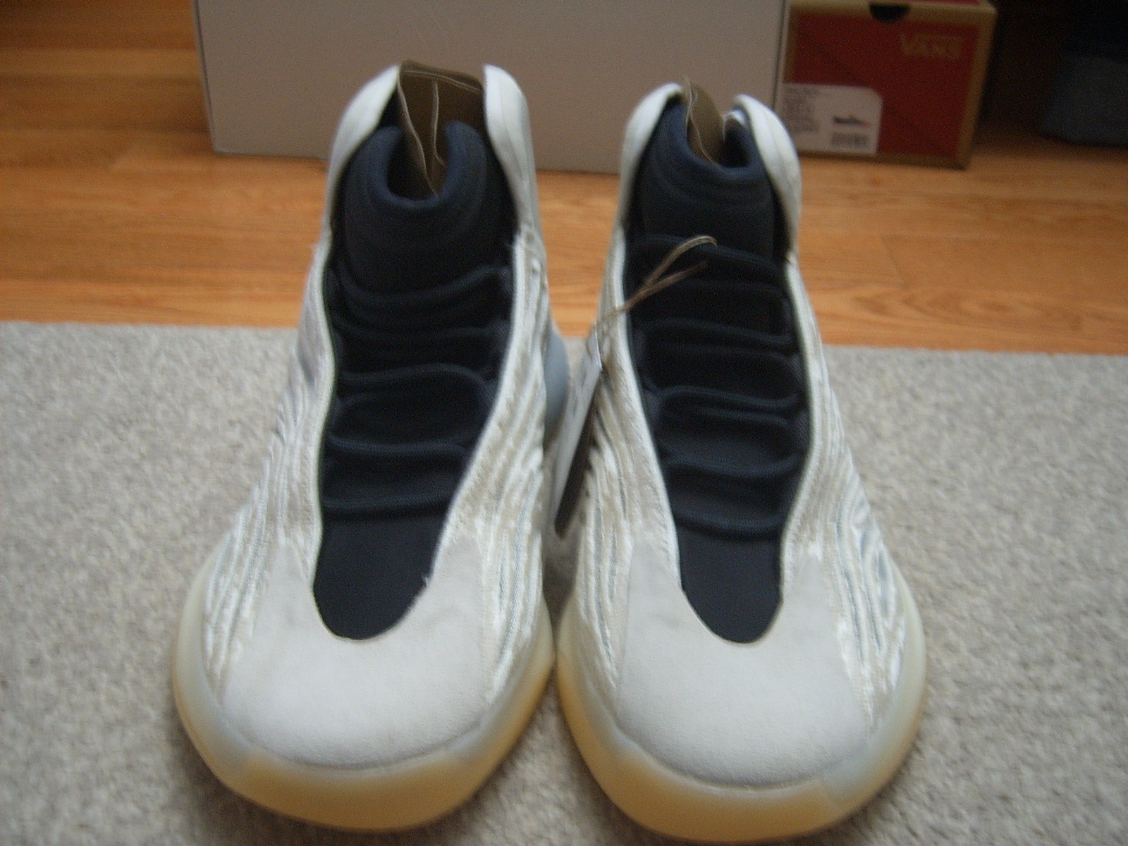 Size 10.5 – adidas Yeezy Quantum Mist Slate Shoes/Sneakers Please Read