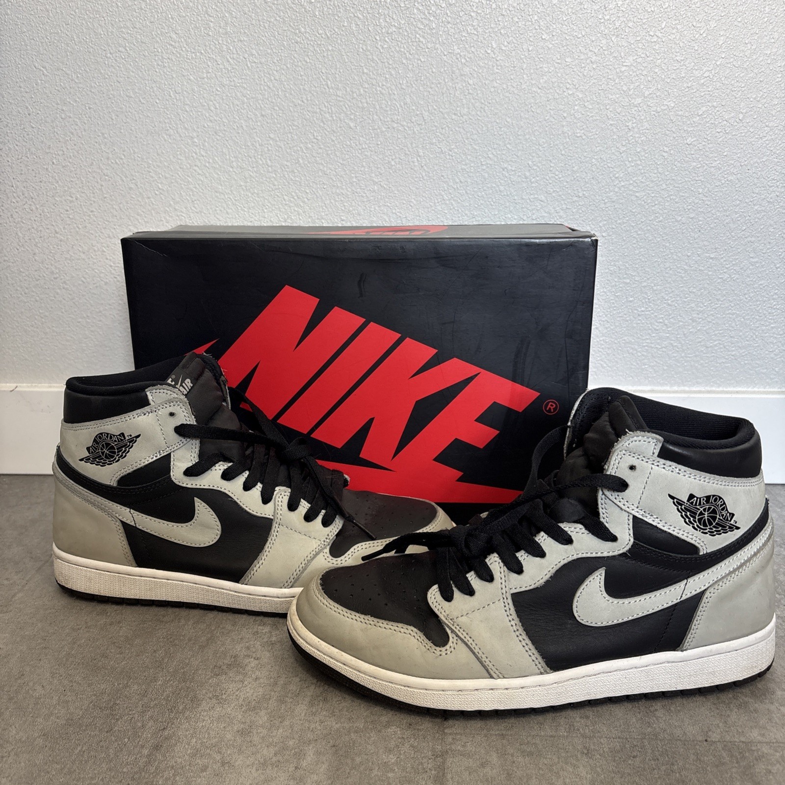 Air Jordan 1 Retro OG High Shadow 2.0 Sneakers Size 10.5