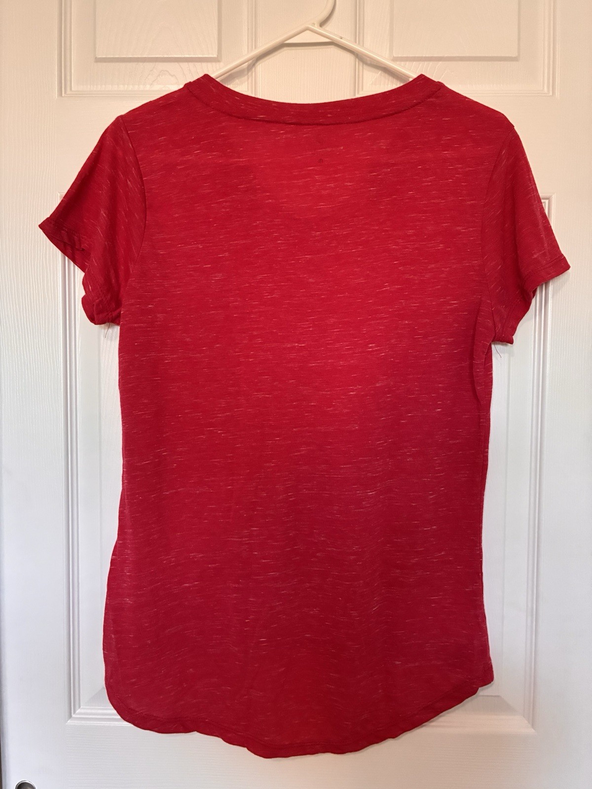 Wisconsin Badgers Red V-Neck Short Sleeve Tee Shirt Bling Logo Women’s Size L