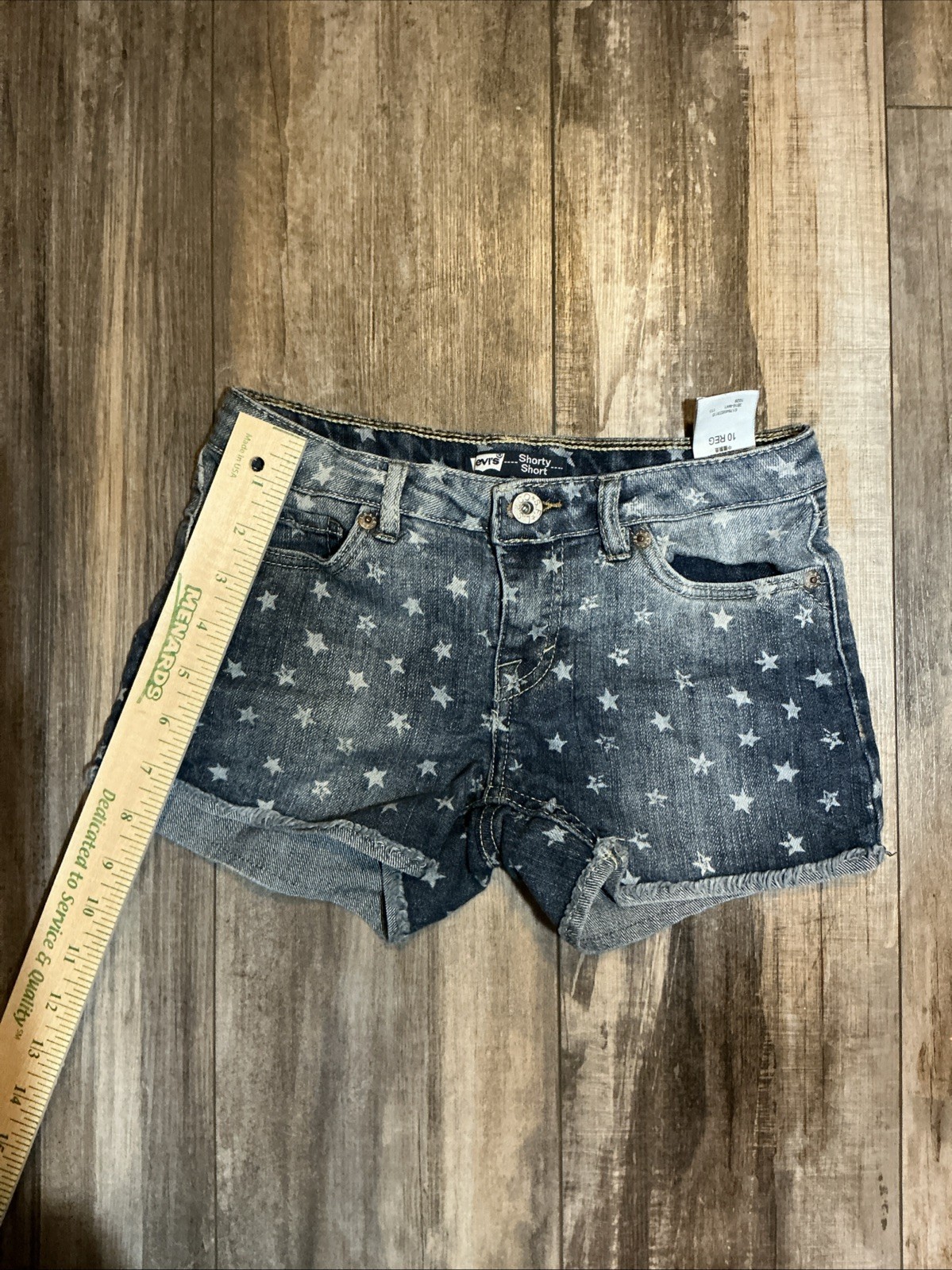 Levi’s Girls Star Pattern Shorts Size 10 Reg