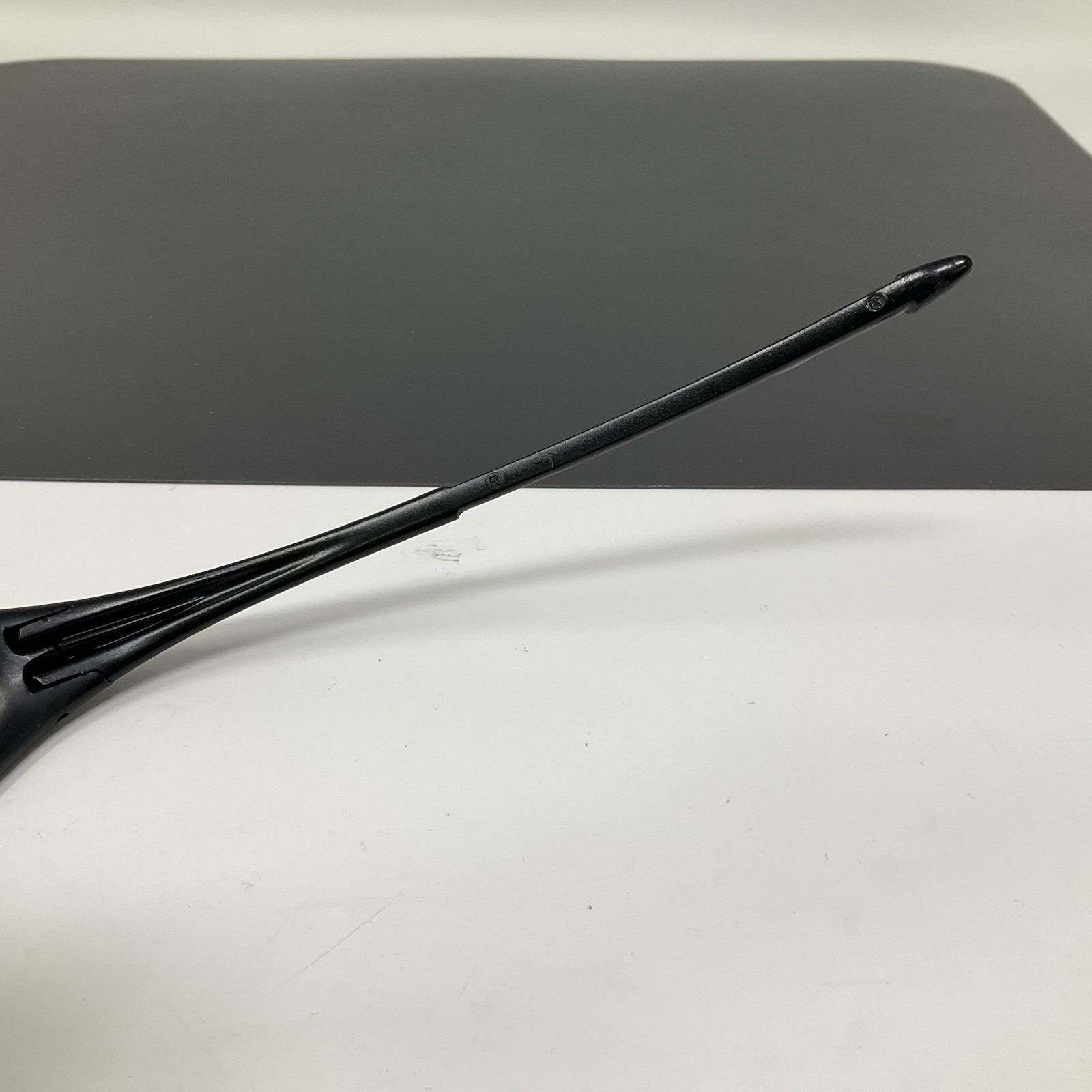 OAKLEY MINUTE 1.0 MATTE BLACK SUNGLASSES GEN 2/3 No Lenses/Ear socks Gen 3 Hinge