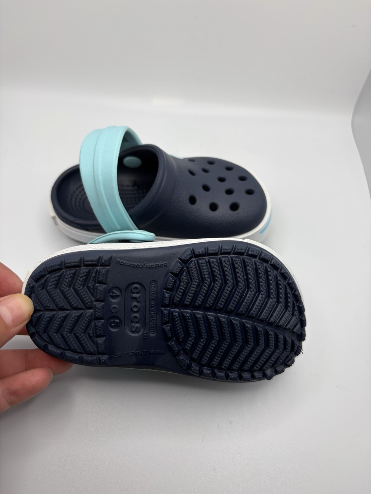 Crocs Crocband Unisex Kids Clog Slip On US 4 Navy/Light Blue/White
