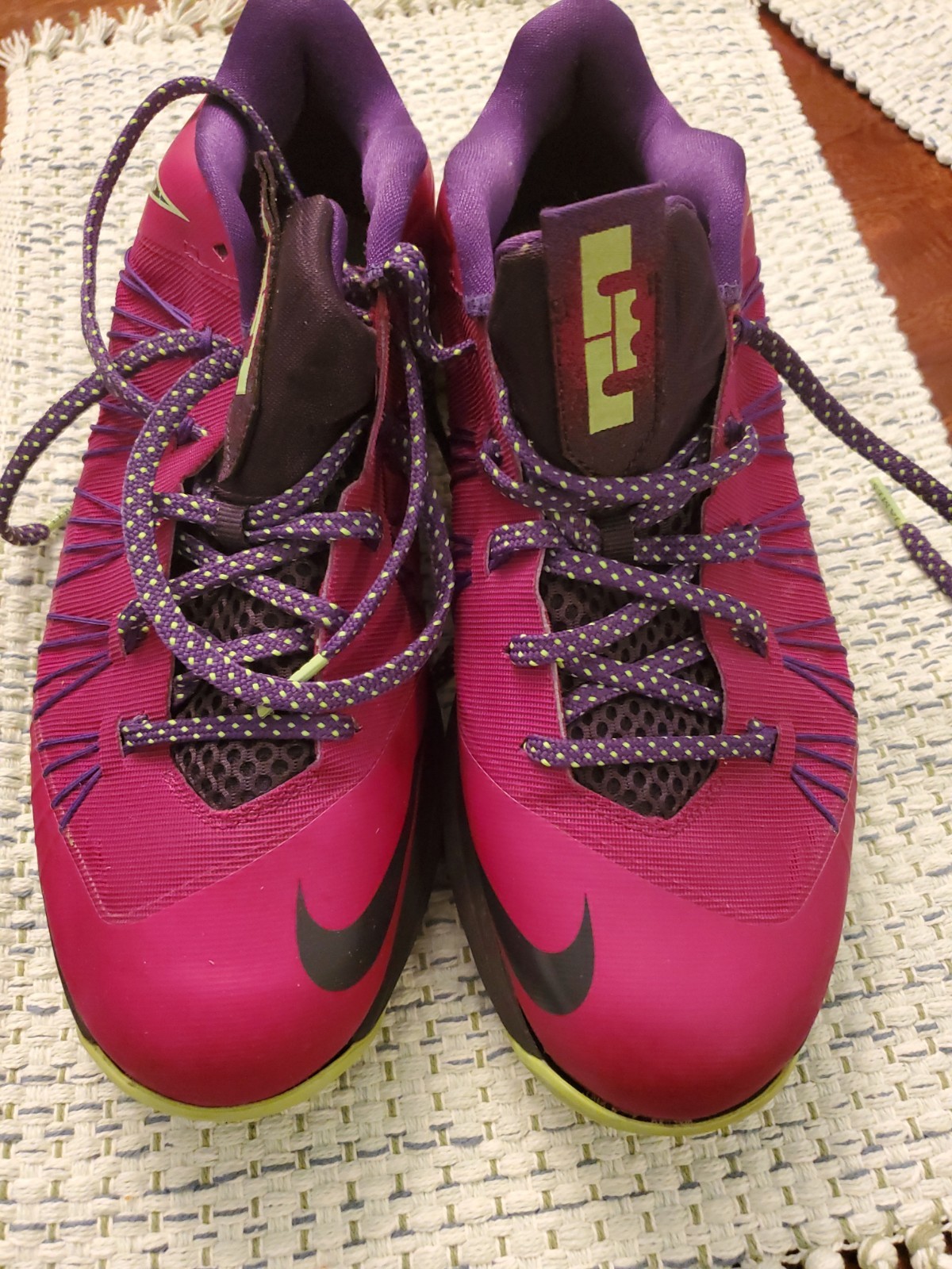 Nike Air Max LeBron 10 Low Raspberry LeBroncurial Basketball Shoes Men’s Sz 10.5