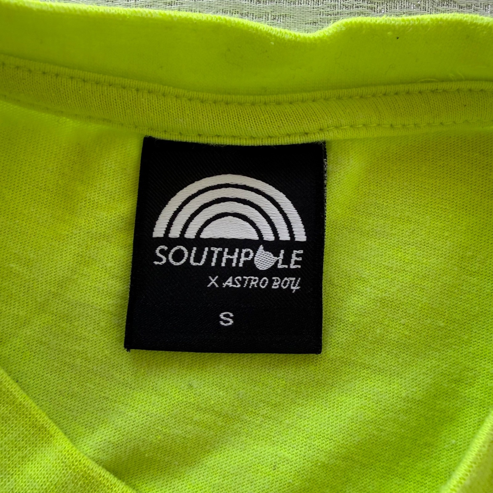 Astro Boy Tokyo Southpole Collab Graphic Tshirt Mens Size Small Neon Green Anime