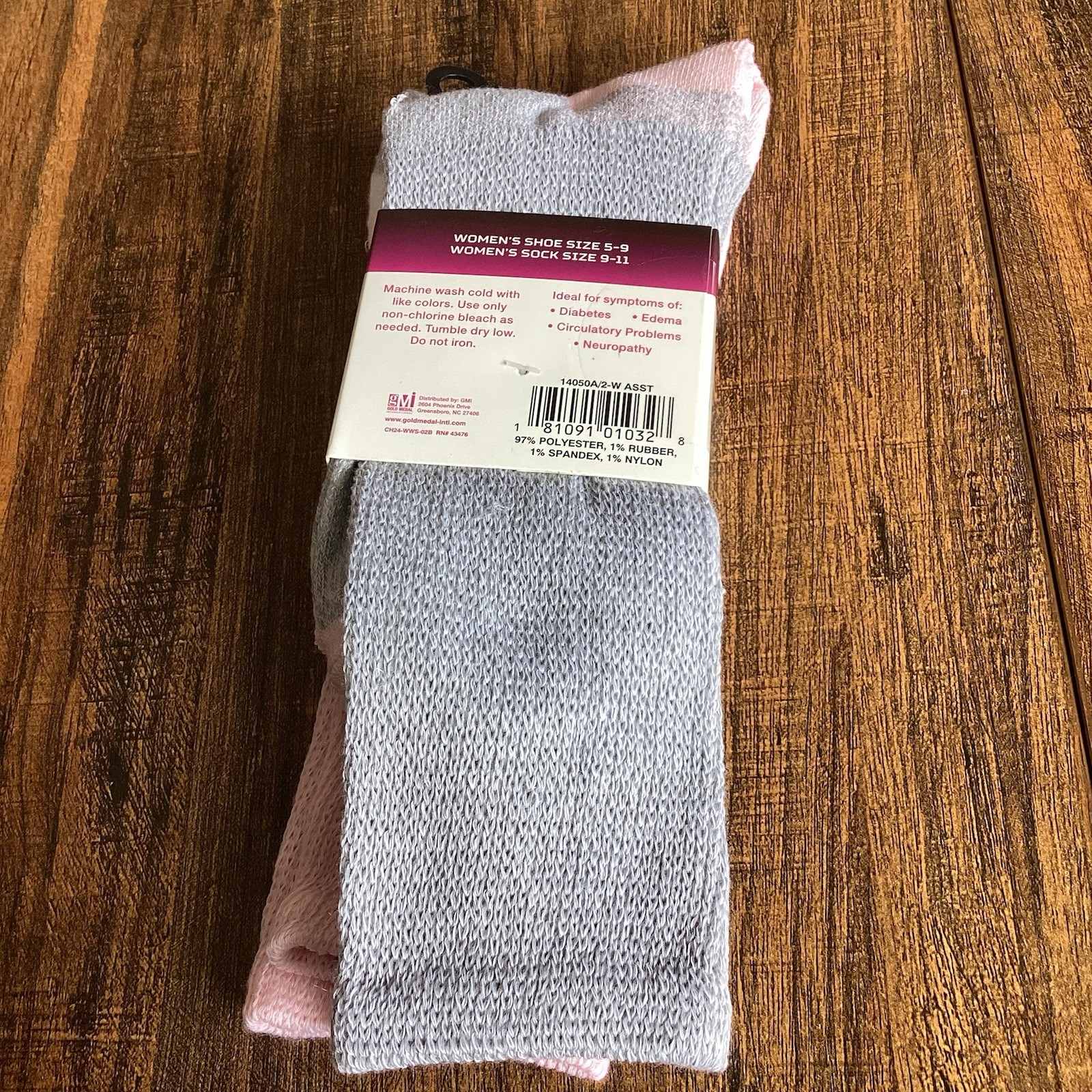 Women’s Challenge Wellness Non-Binding Crew Socks Diabetes Edema Neuropathy 5-9