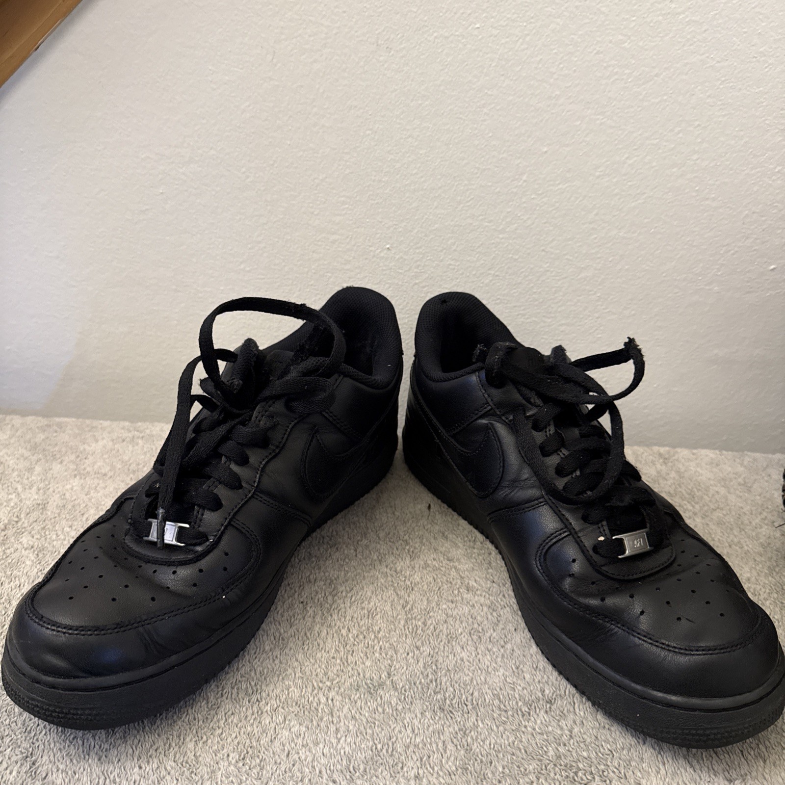 Nike Air Force 1 ’07 ‘Triple Black’ Retro Men’s Size 10.5 (CW2288-001) – EUC