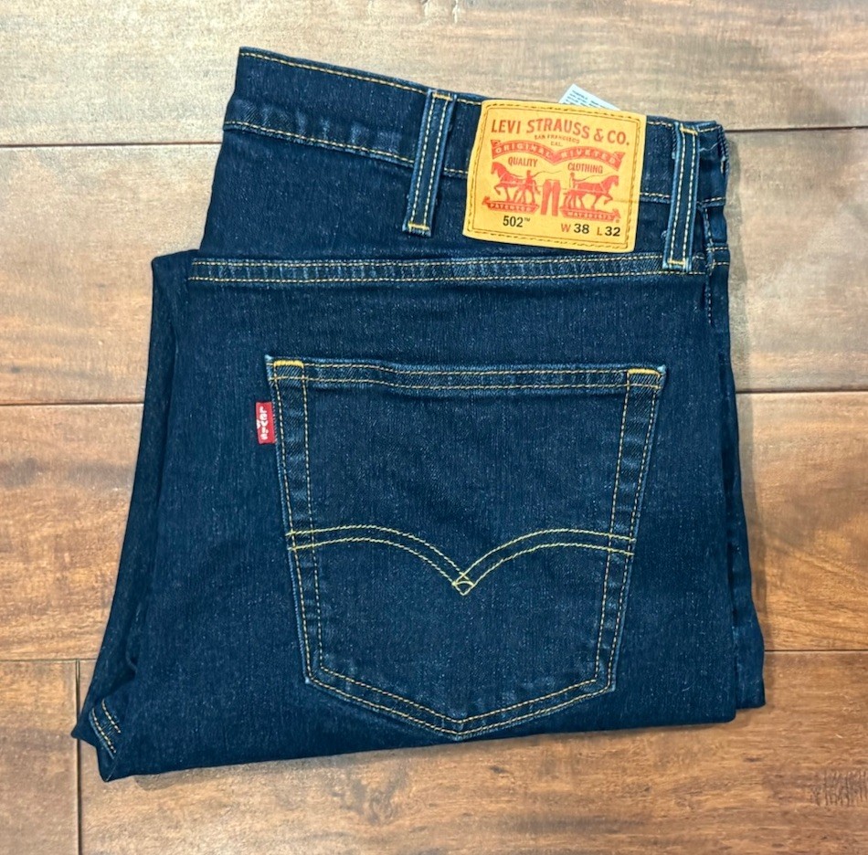Men’s LEVI 502 Jeans – Taper Fit – Mens Size 38×32 Dark Hollow Denim