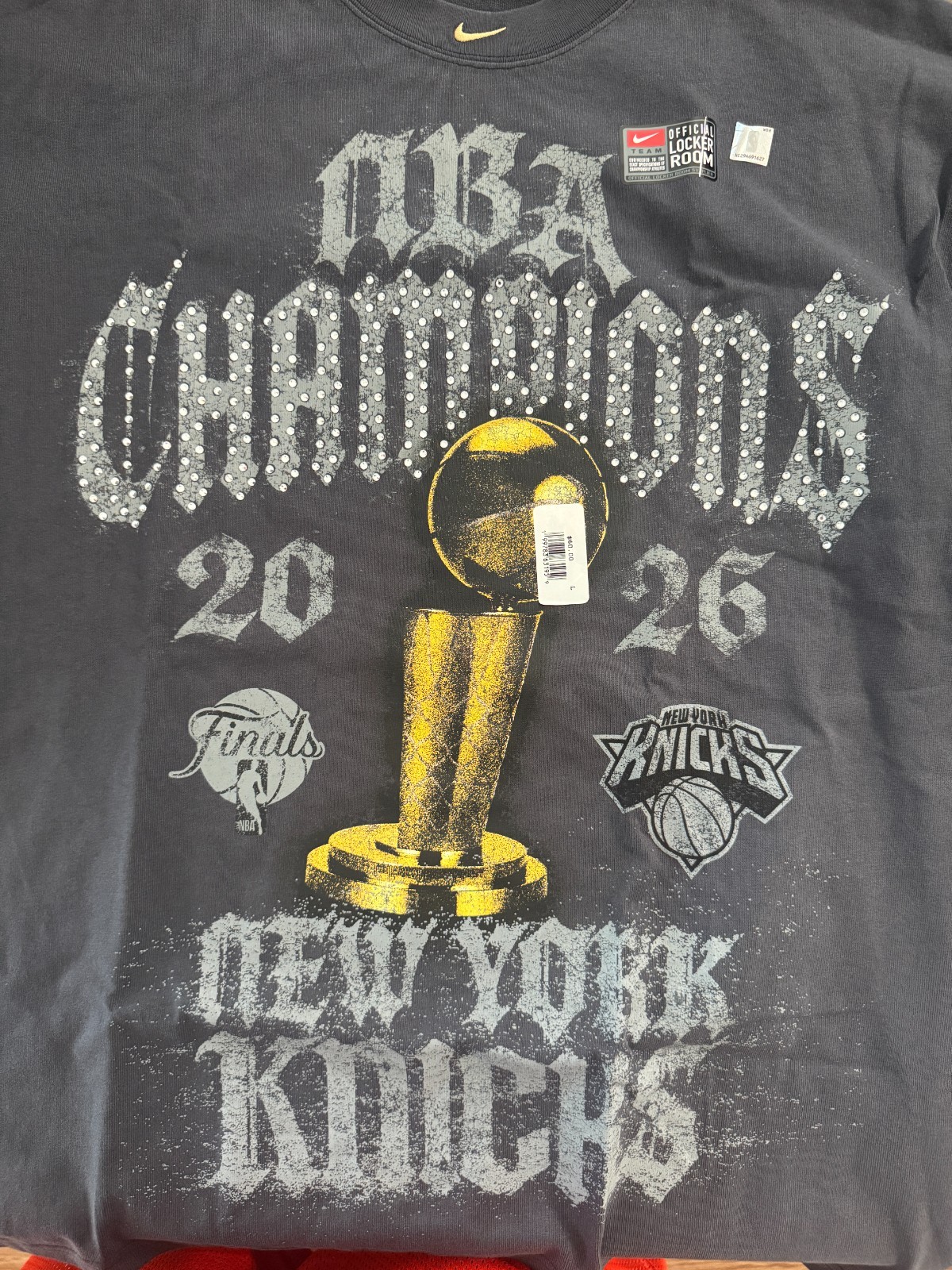 Nike Knicks 2026 NBA Champions Rhinestone Authentic Locker Room T-Shirt Sz L