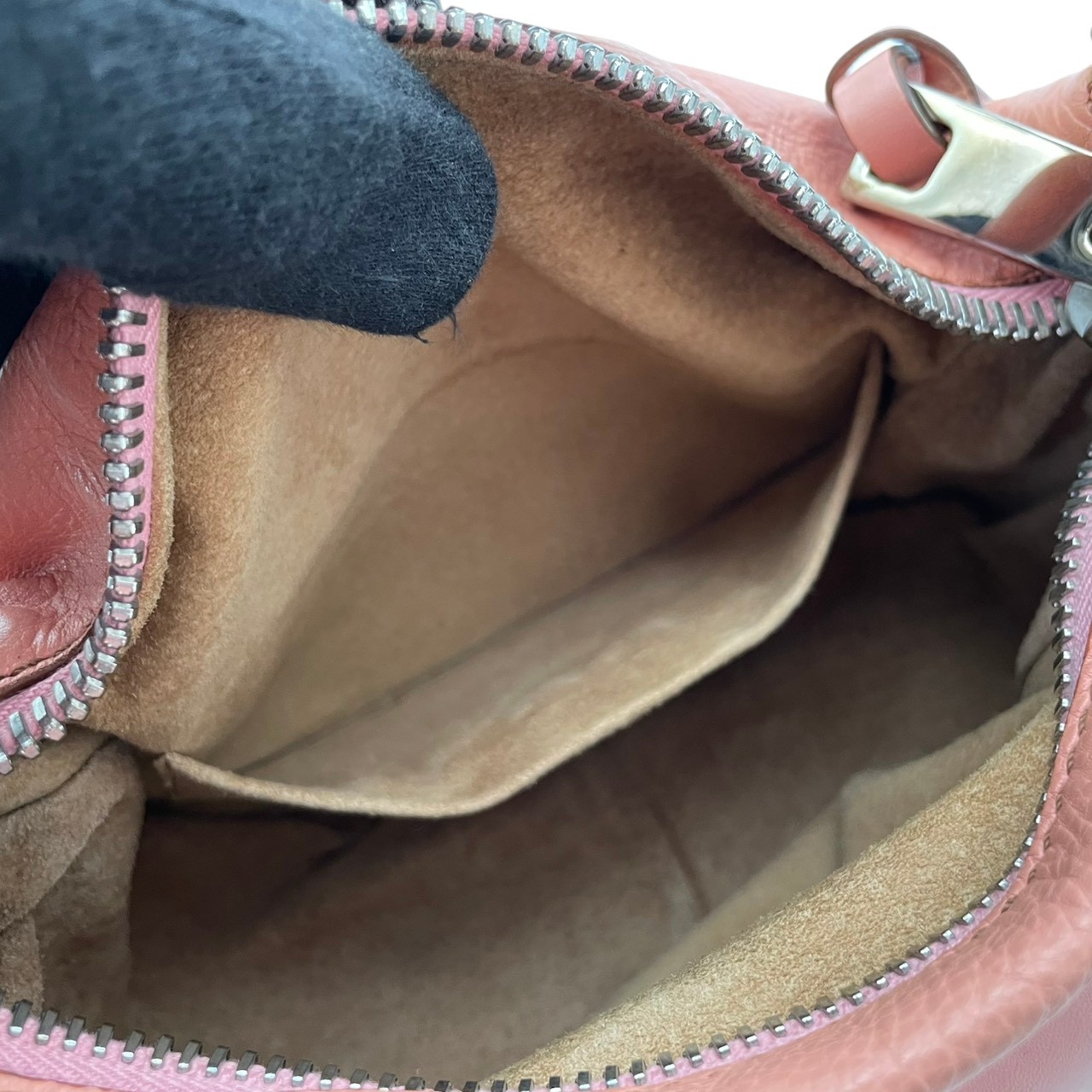 Authentic MARC JACOBS Leather Mini Handbag Pink Push Lock Compact Bag Women