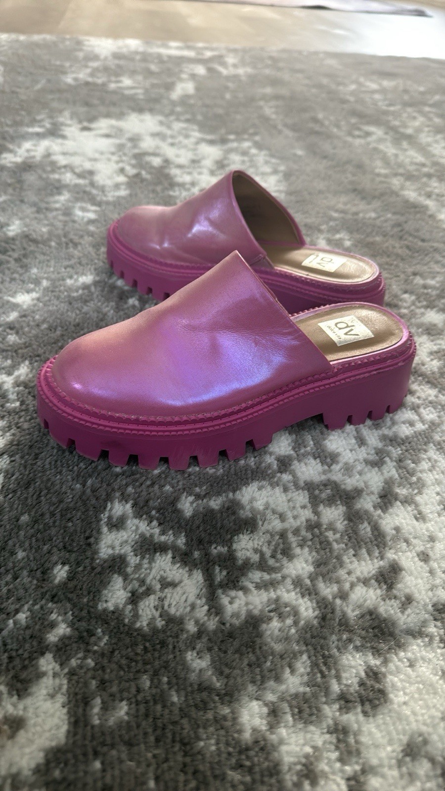 Dolce Vita Kamille Platform Mule Fuchsia Size 2