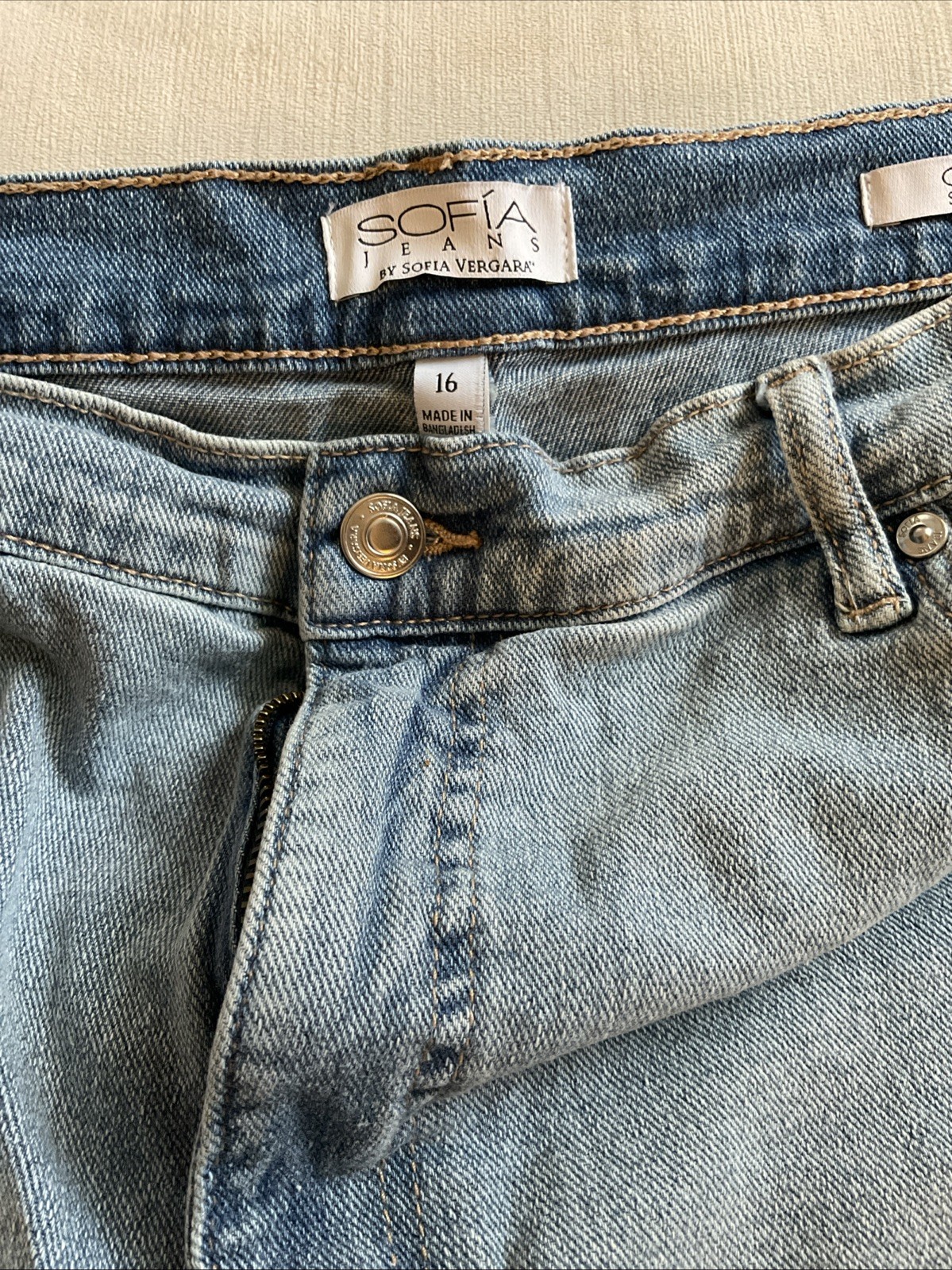 Women’s Blue Denim Jean Shorts Stretchy Sophia Vergara