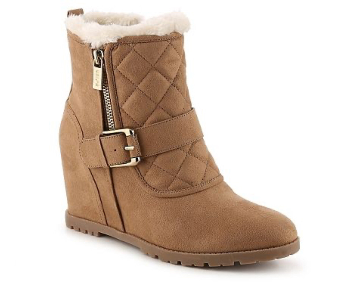 Unisa Women’s Size 7.5 Camel Brown Tayya Wedge Ankle Boots Quilted Faux Suede