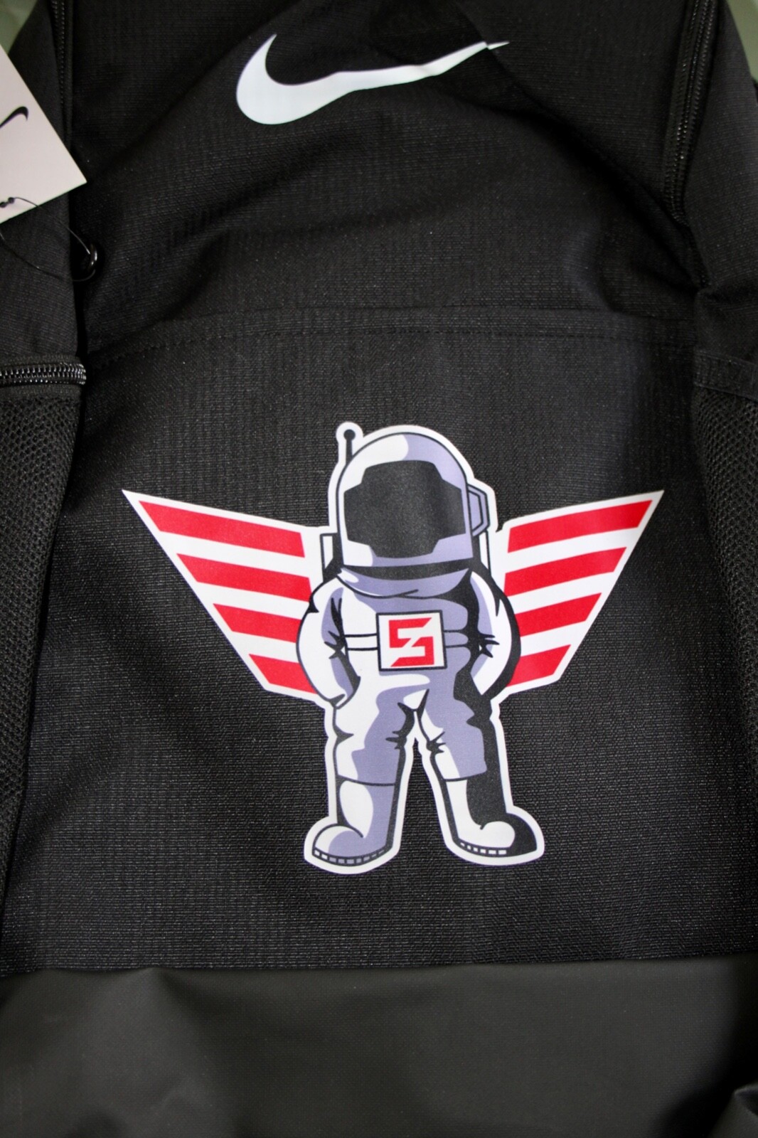 Nike Medium Backpack Navy Blue DH7709-010 New With Tags Space man astronaut