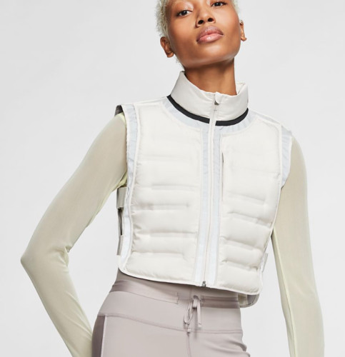Nike Aeroloft Women’s Running Vest Size XS BV4347-030 $200 NWT