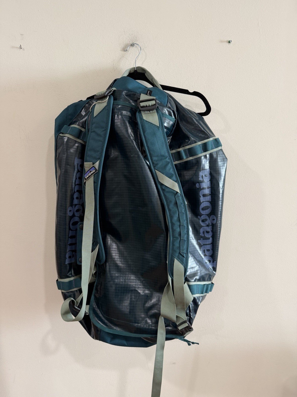 Patagonia Black Hole Duffel Backpack 70L dark Borealis green Rare