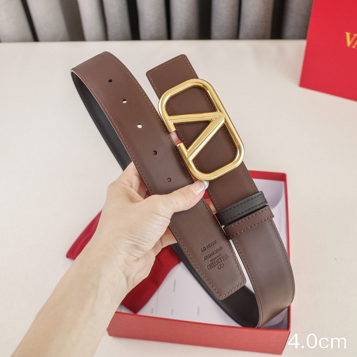 VALEN TINO Women’s belt with double-sided belt brown Black width 4cm Without box