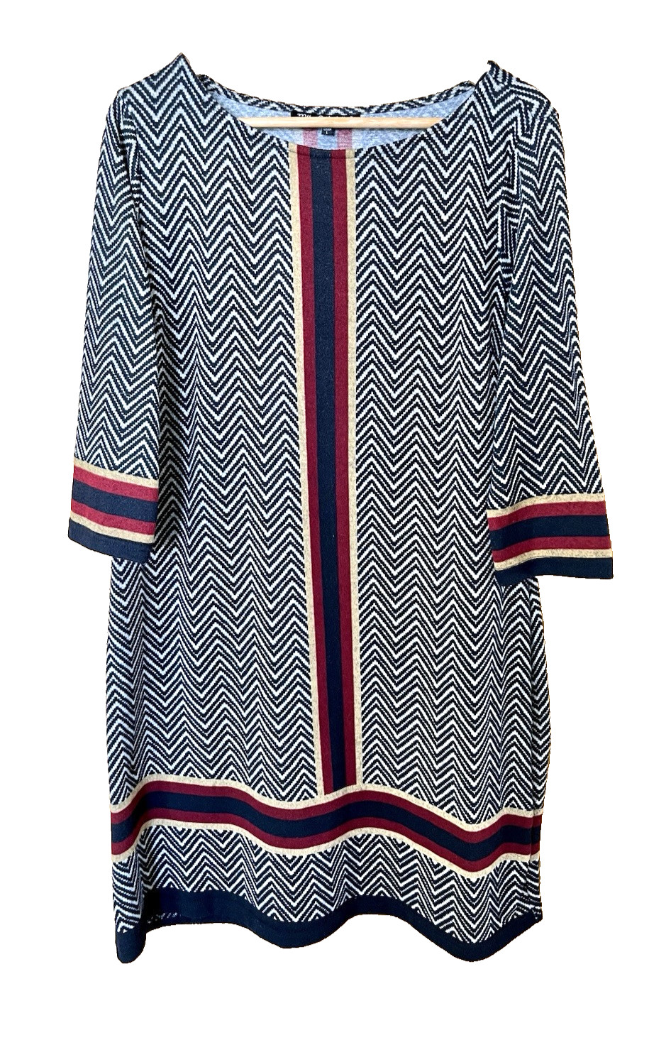 MLLE GABRIELLE Dress Womens Large L Black Red Chevron Shift Knit Soft Stretch