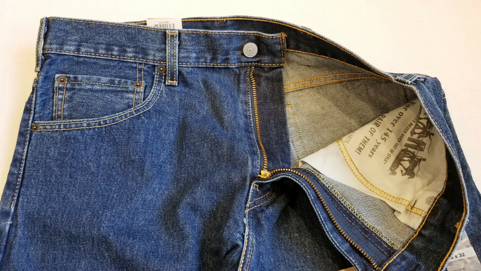 Levis 517 Bootcut Fit Mens Jeans Szs:30,32,34,36,38,40 Dark Stonewash #05170196