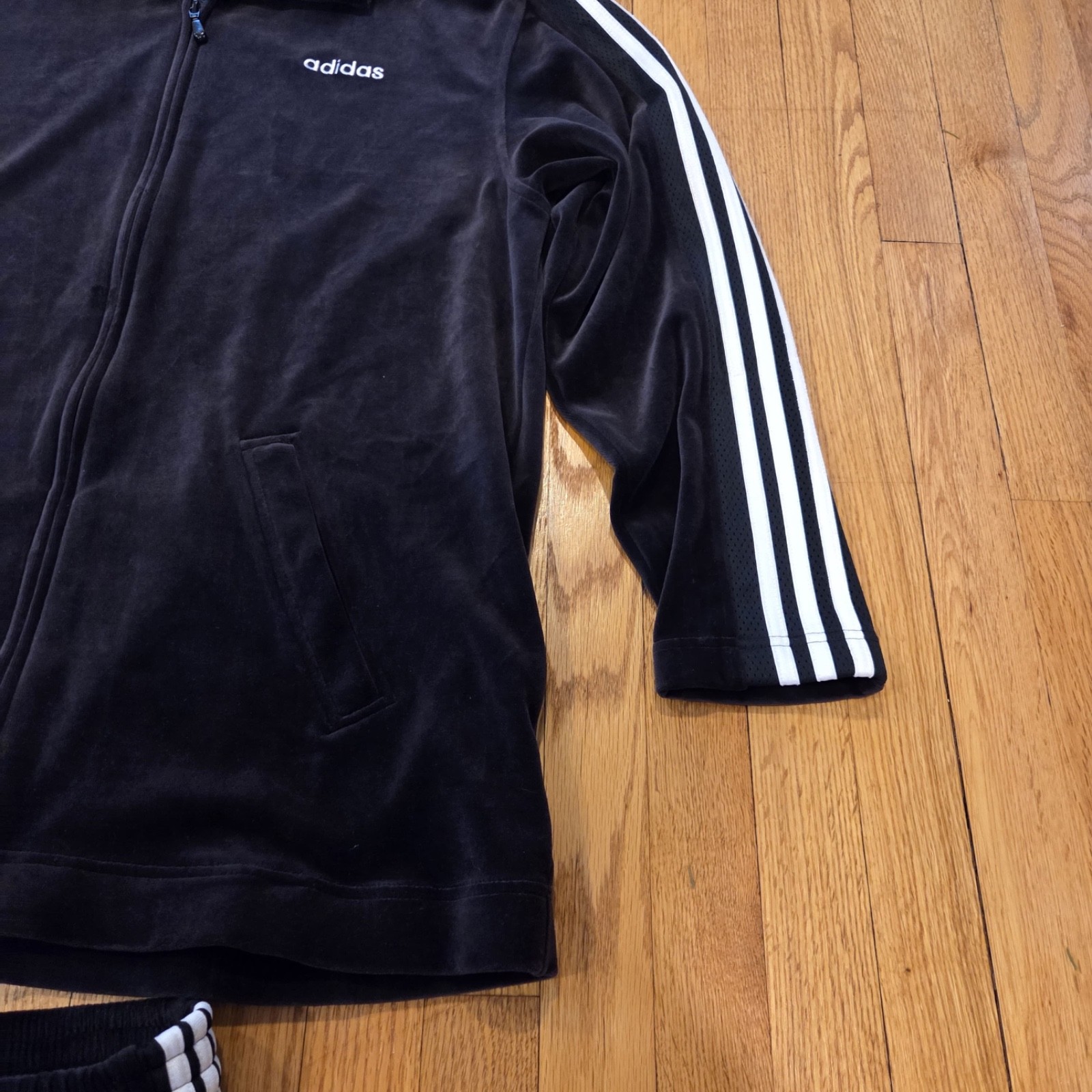 Vintage Men Adidas Black & White Velour Sweatsuit Tracksuit Velvelt NWT S M L