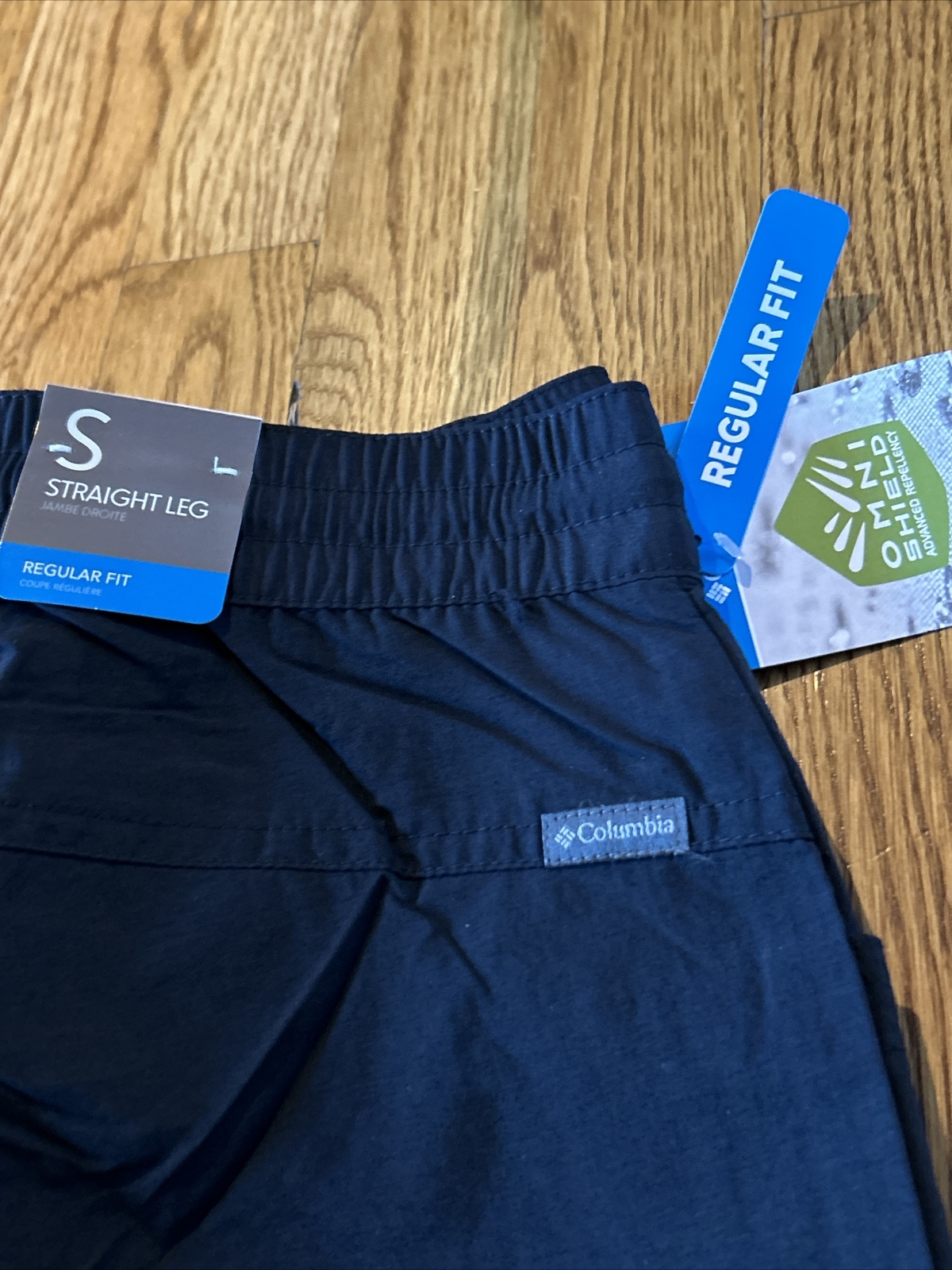 Columbia Ladies’ Omni-Shield Roll-up Capri Pants – Black – Small – Water Repel