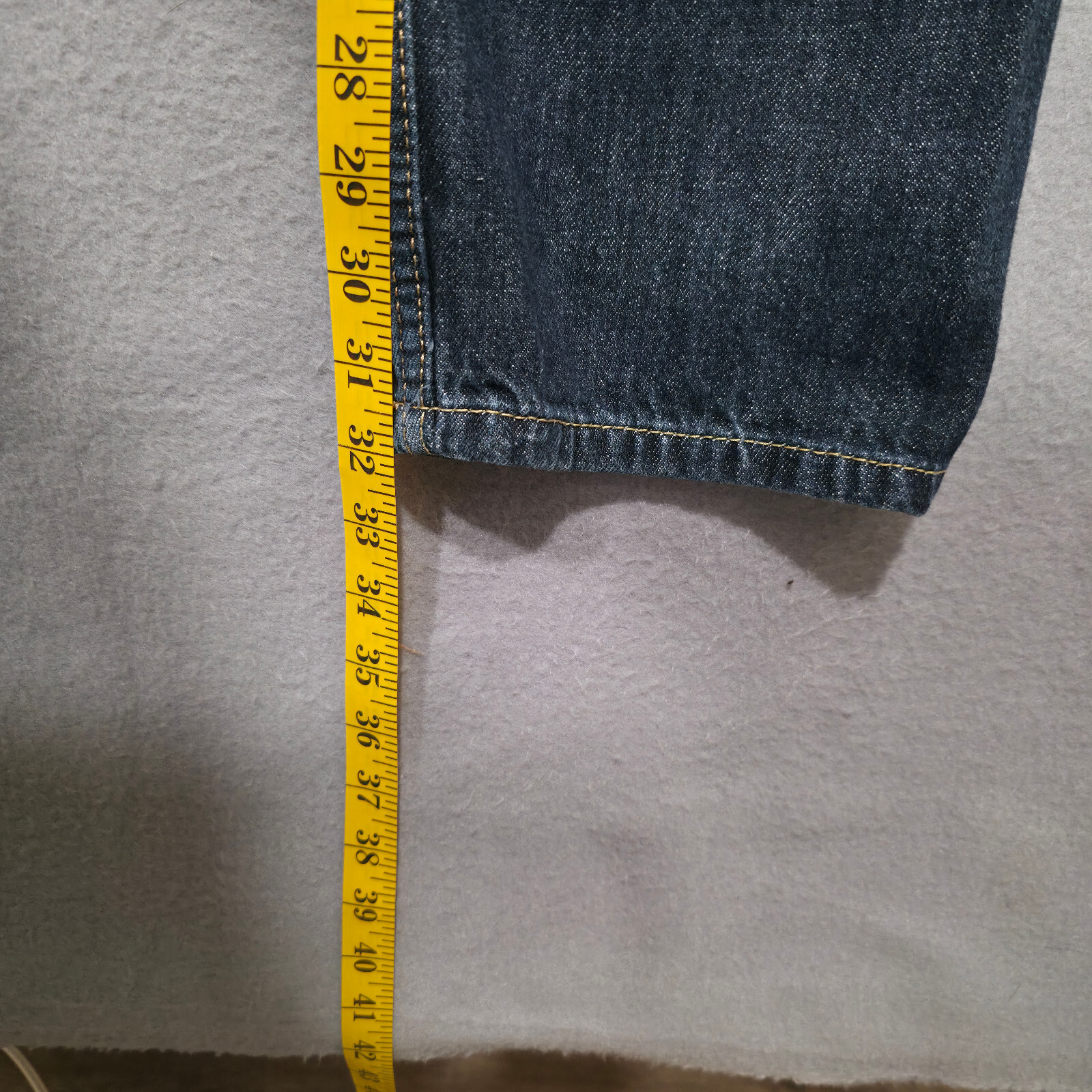 Levi’s 505 Men’s Denim Blue Jeans Straight Leg Size 31X34 Actual 30X32