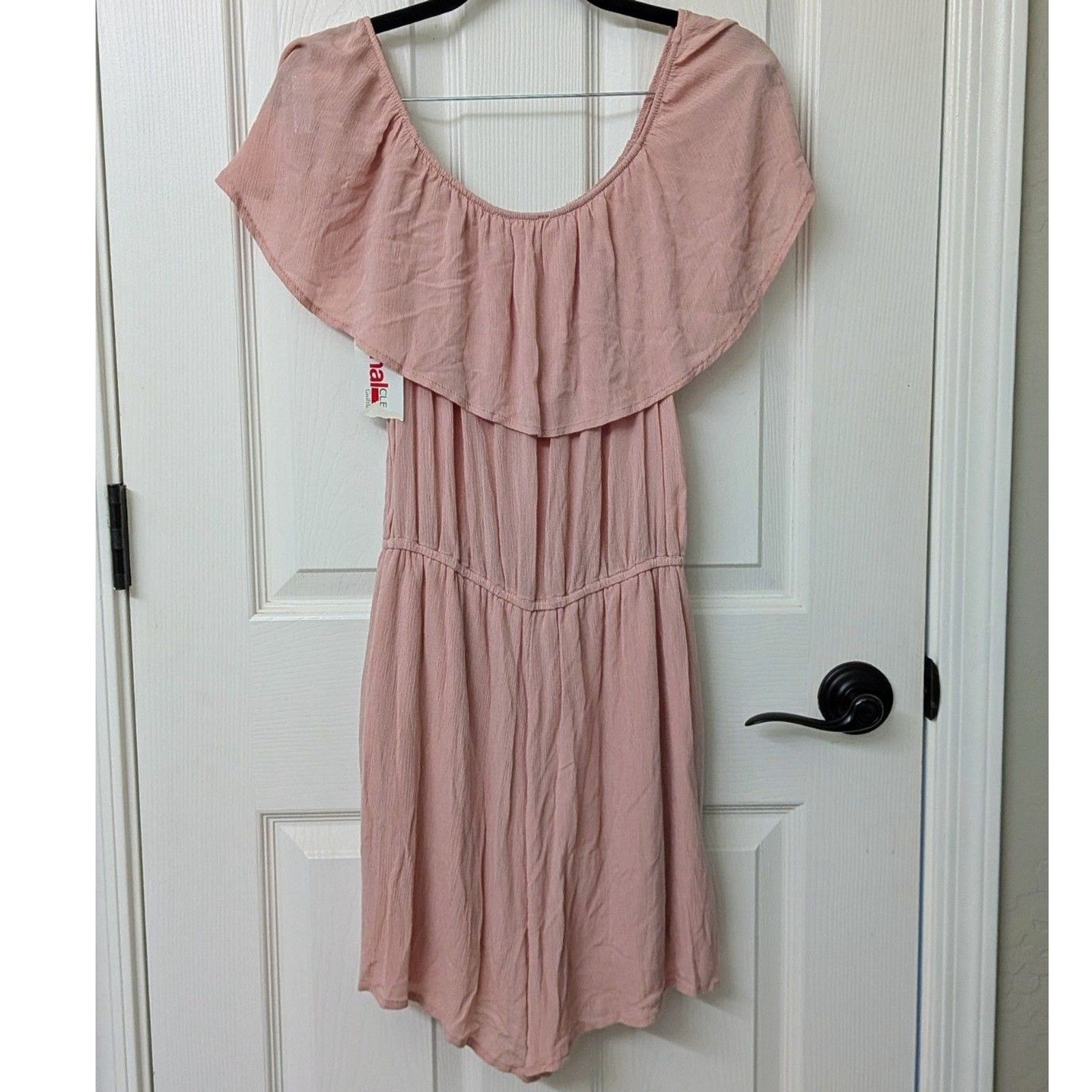 NWT! Bongo Pink Romper Off the Shoulder Ruffle Neckline | SZ Med