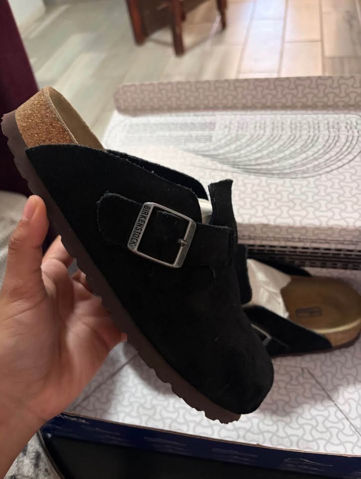 Birkenstock Boston – Black (Size 42)