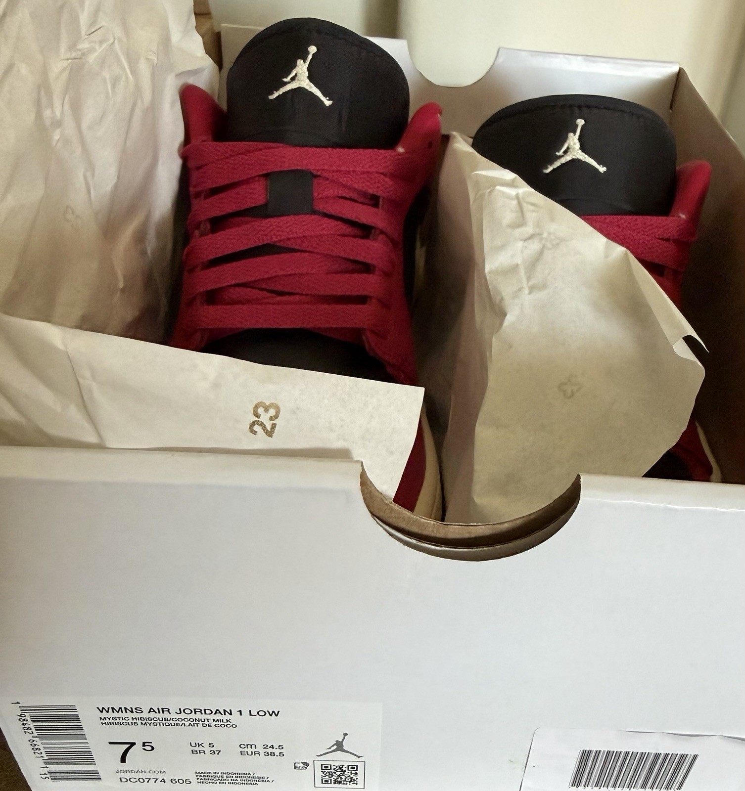 🔥 PRICED FOR QUICK SALE – SNEAKERS UNWORN & DEADSTOCK! 🔥