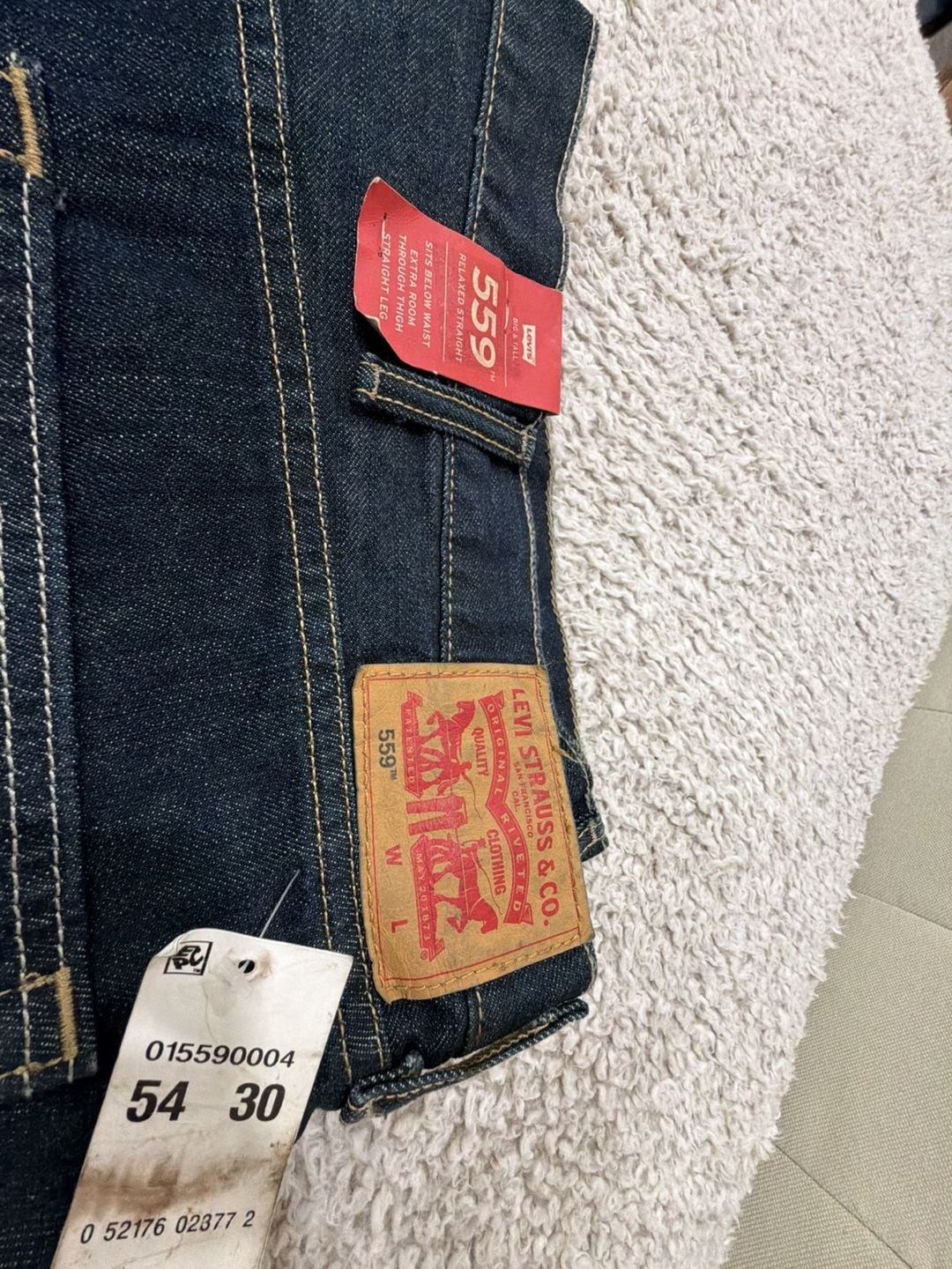 Levi’s 559 Relaxed Straight Fit Big & Tall Jeans, Dark Wash, 54×30. NWT