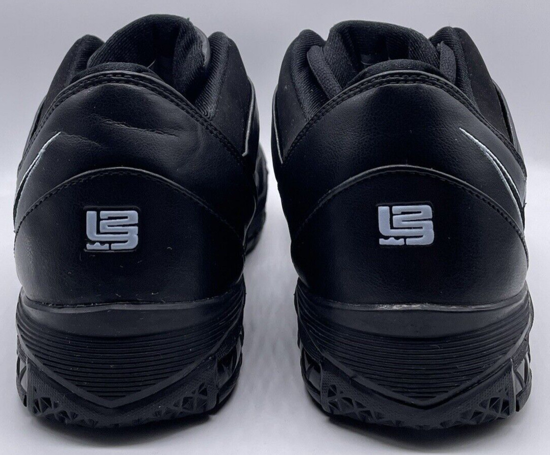 Nike Air Zoom LeBron 3 Low Black Ice Blue 2006 314150-001 Size 6Y NWOB RARE
