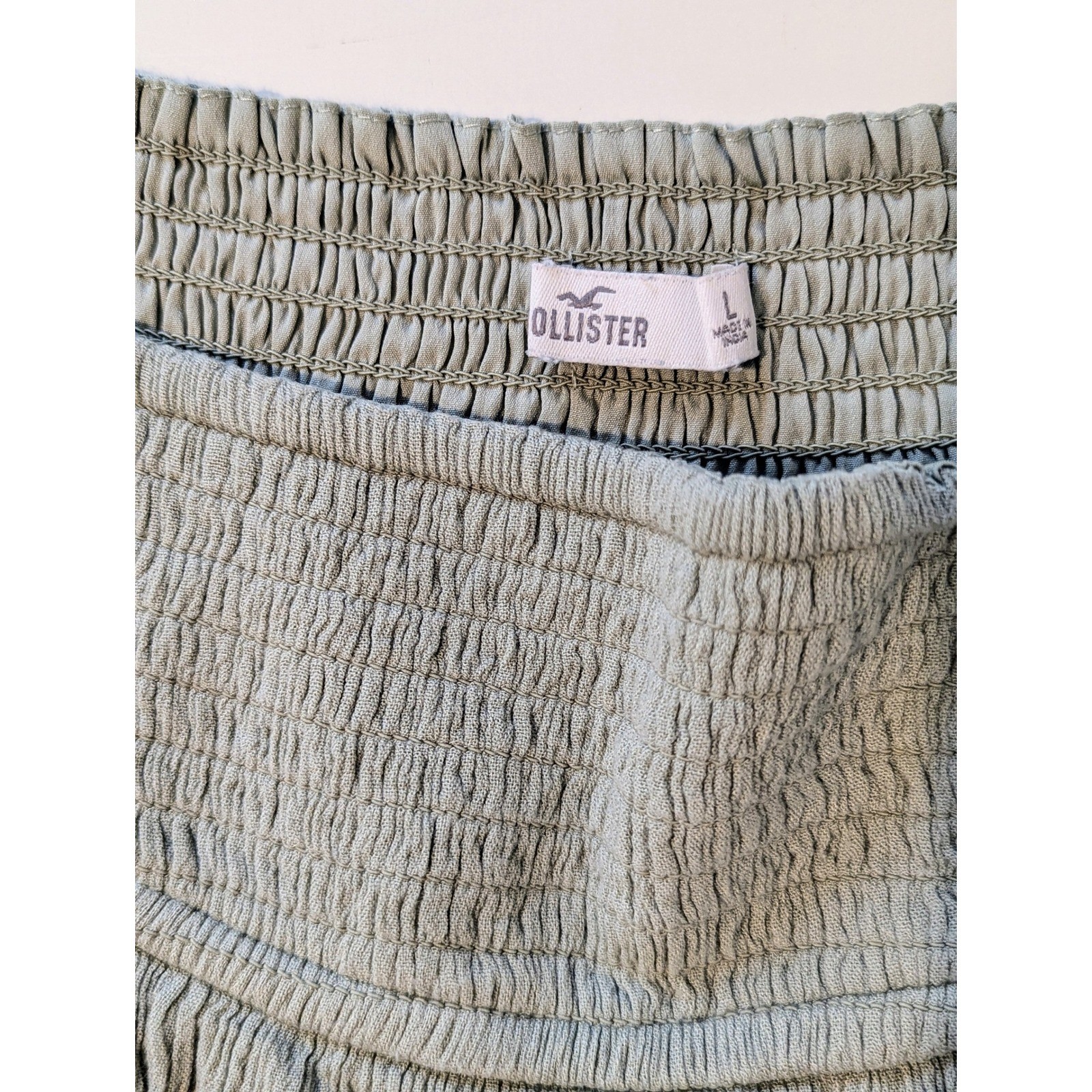 Hollister Sage Green Smocked Tiered Ruffle Skort Mini Skirt with Pockets Large