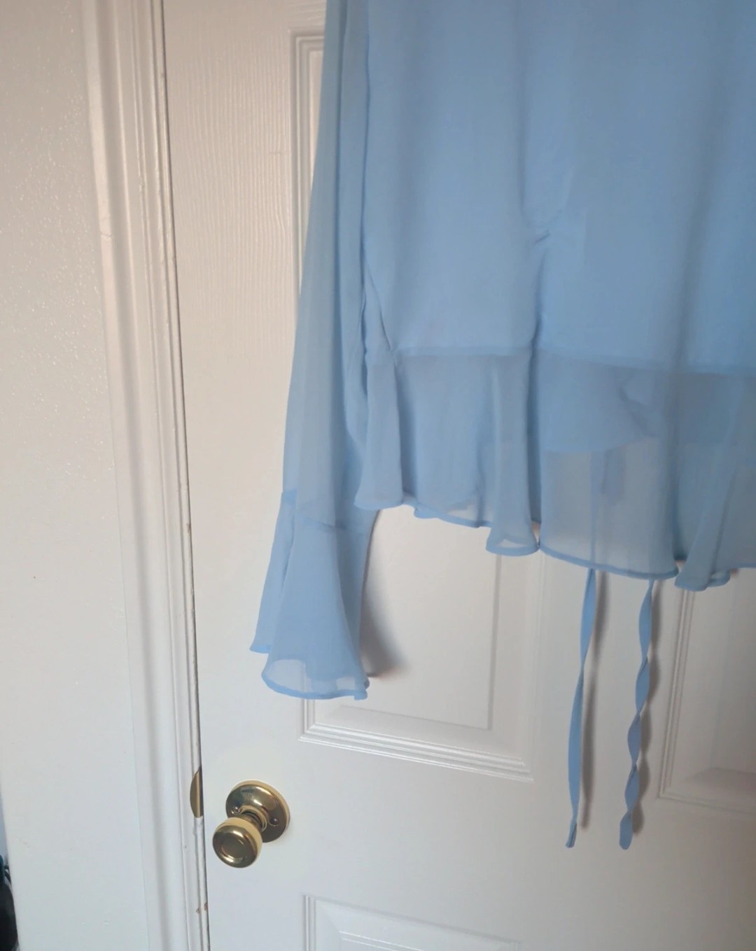 Lulus Blue Chiffon Semi-Sheer Ruffle V-Neck Tie-Front Bell Sleeve Blouse L